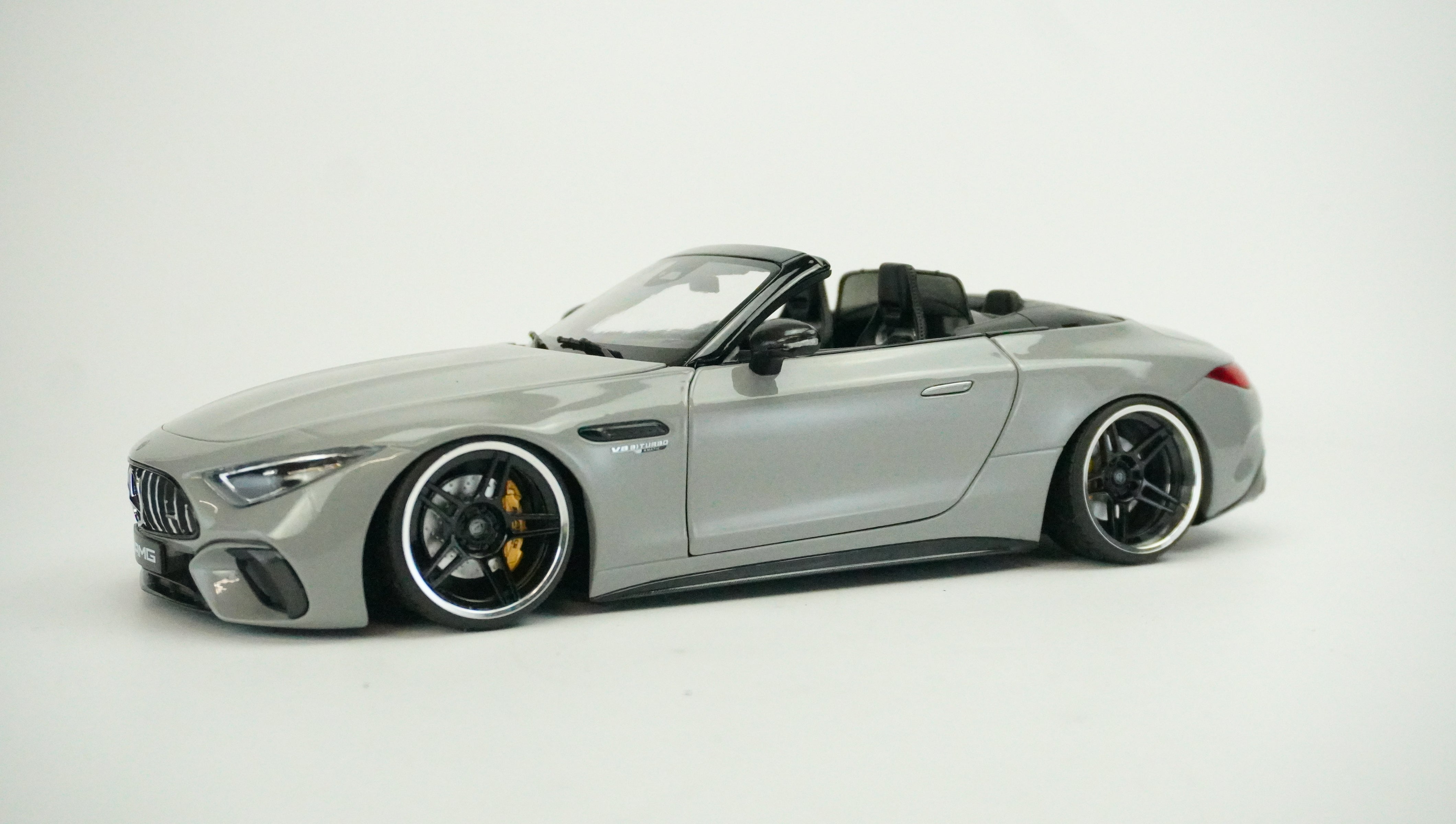 Mercedes Benz