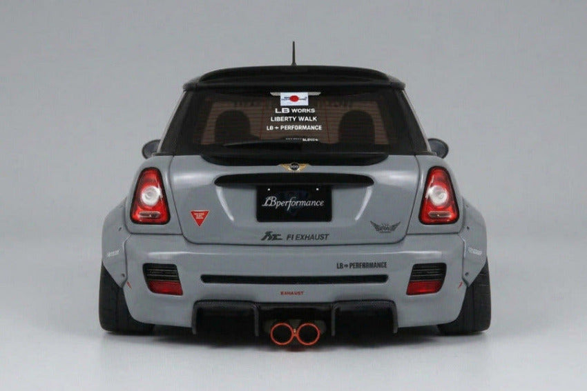 Automodelle Hot New Sammler 1:18