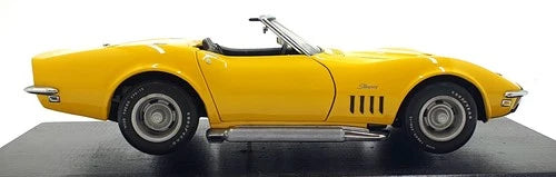 Chevrolet Corvette Stingray Spyder 1969 1:18