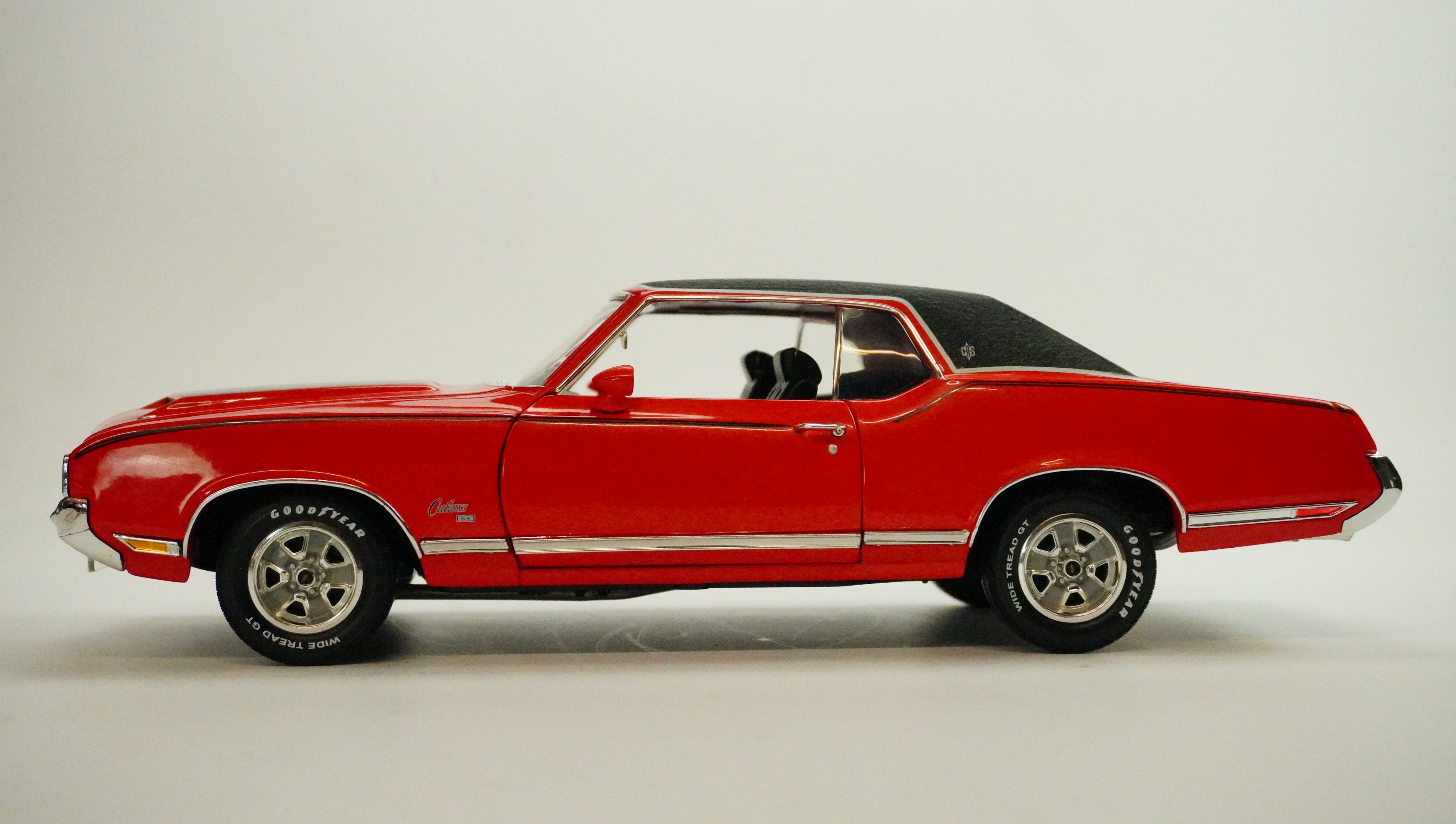 Oldsmobile Cutlass SX 1979 1:18