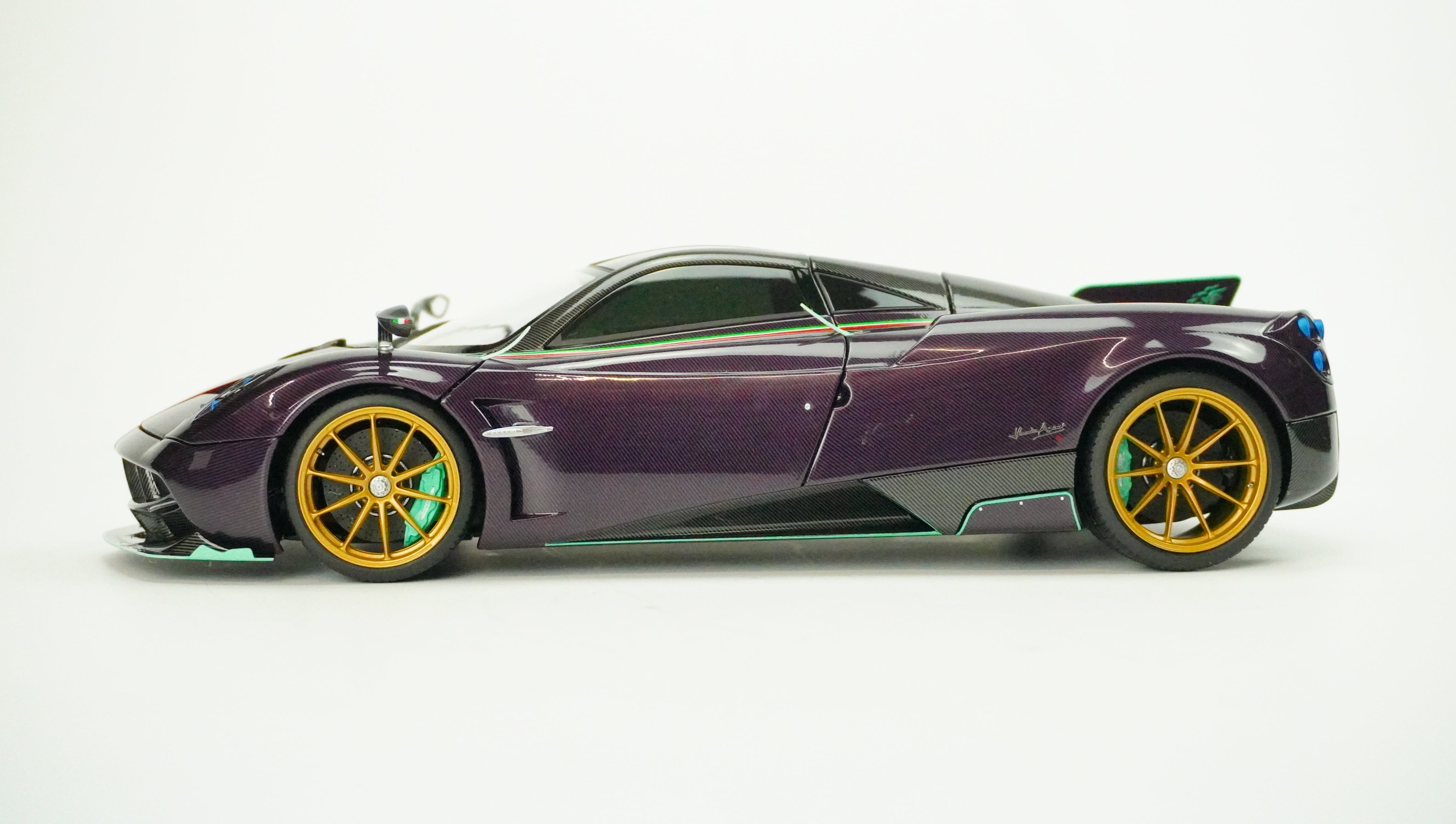 Pagani Dinastia Yazi Limited 2016 1:18