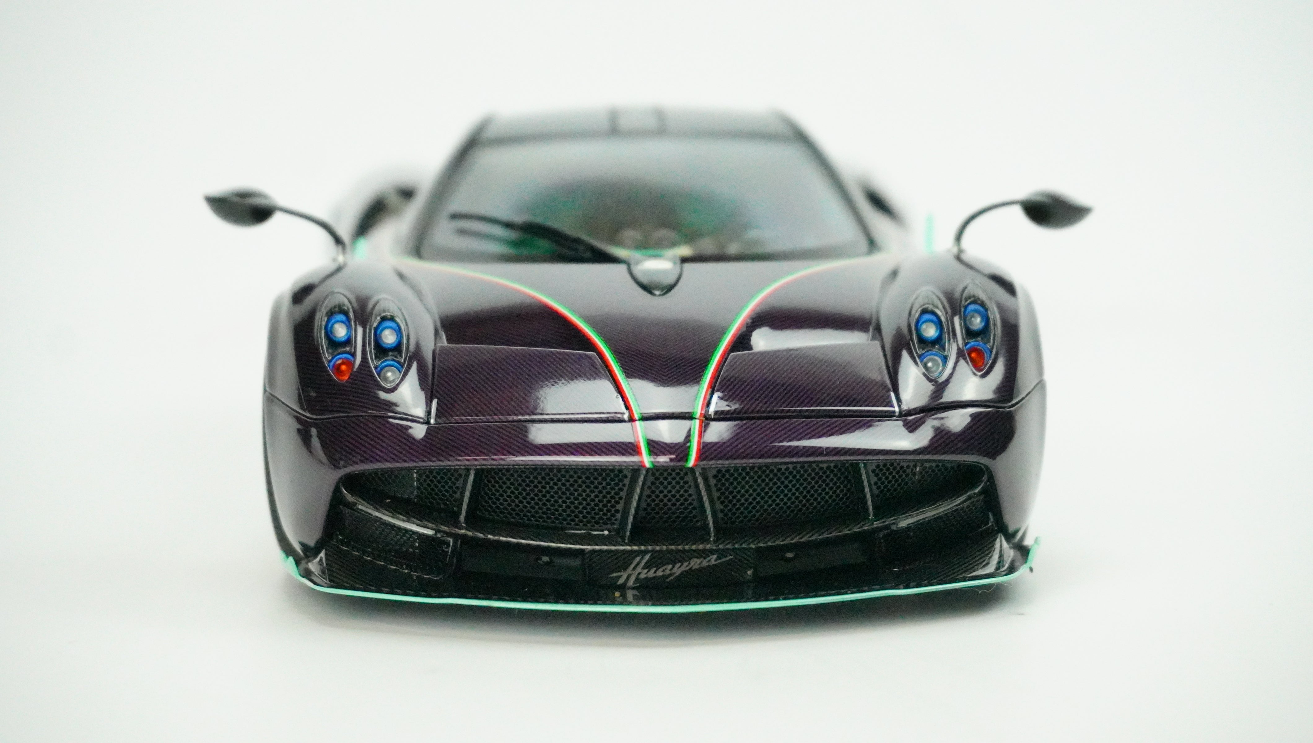 Pagani Dinastia Yazi Limited 2016 1:18