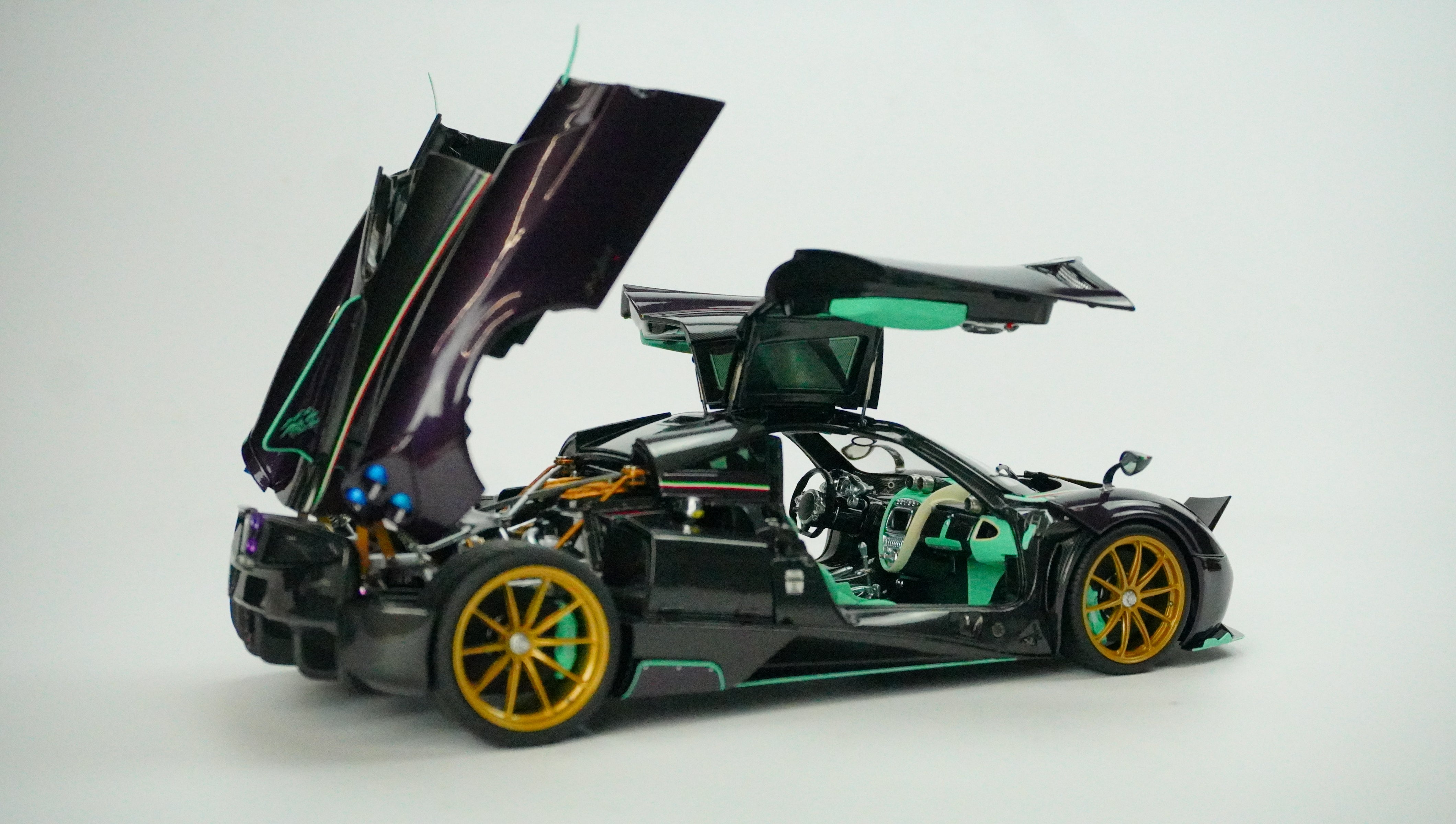 Pagani Dinastia Yazi Limited 2016 1:18