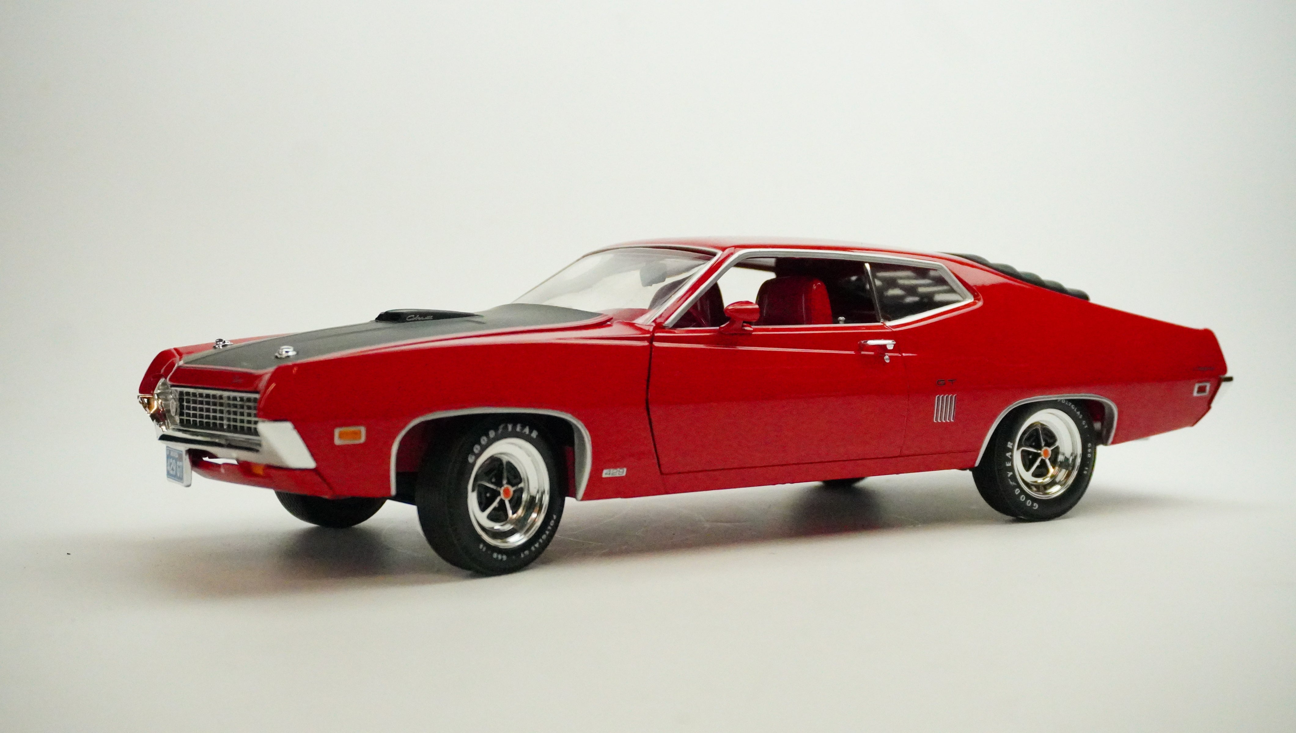 Ford Torino GT 1979 1:18