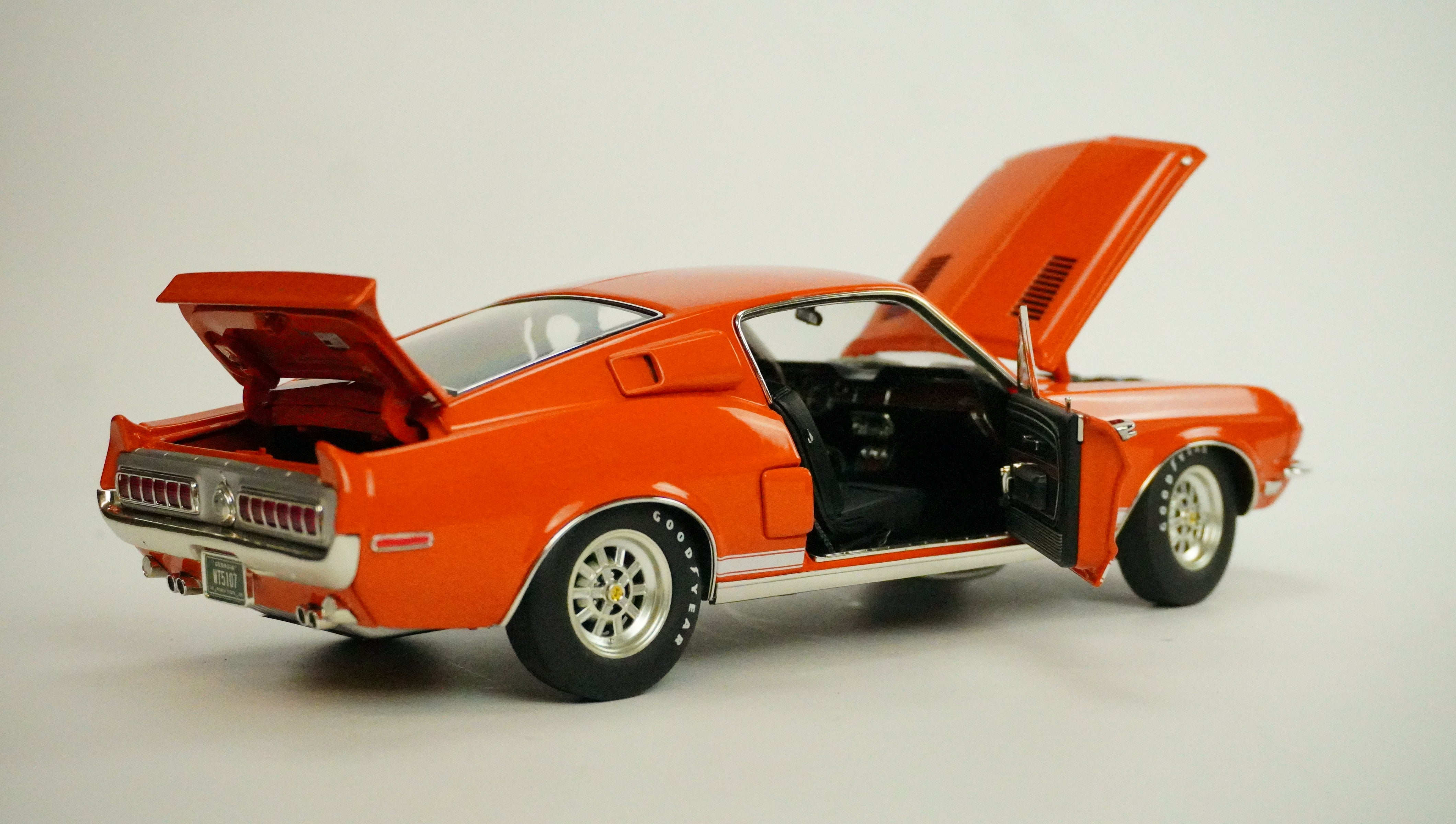 Ford USA Mustang Shelby GT500KR 1:18