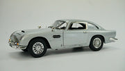Aston Martin DB5 James Bond 1:18