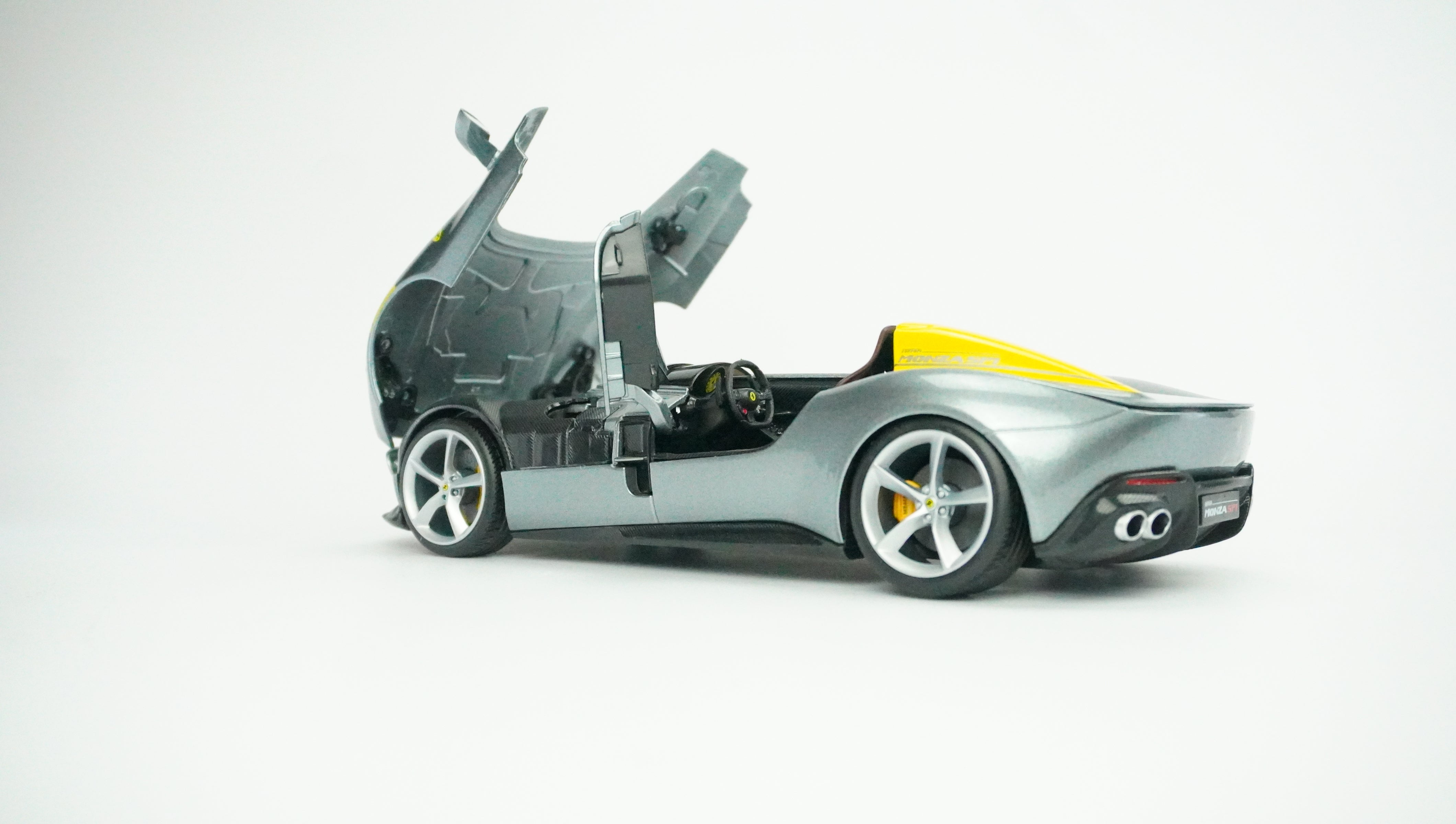 Ferrari Monza SP1 Sport 1:18