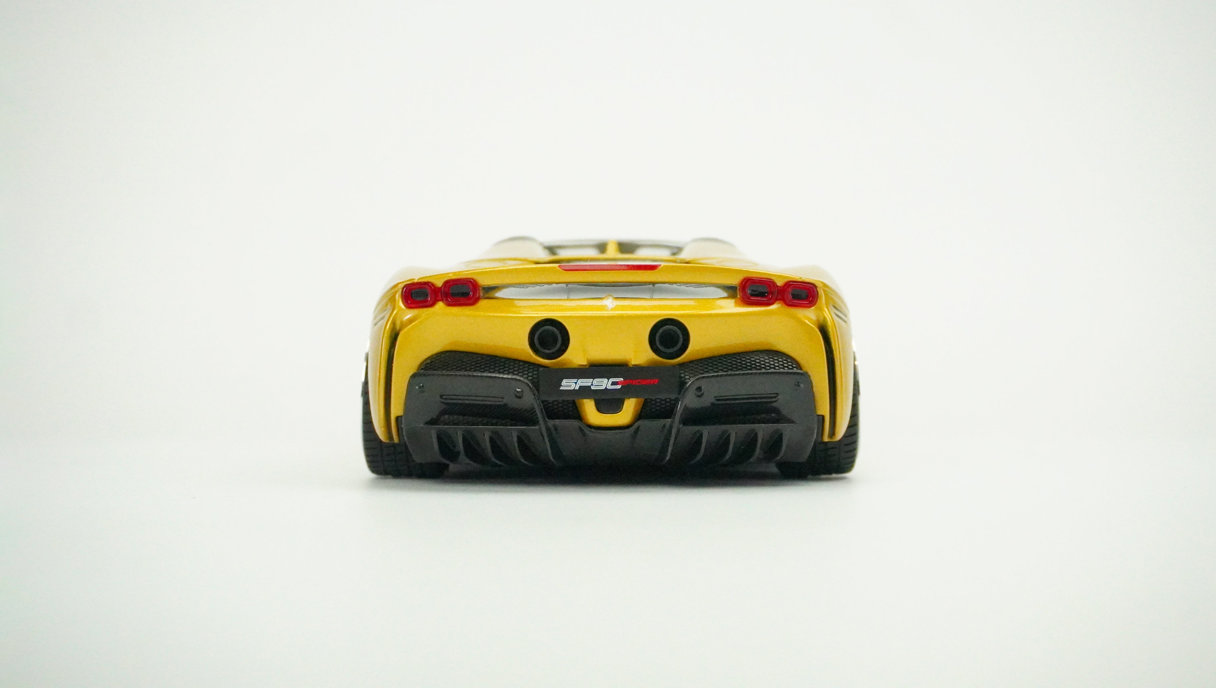 Ferrari SF90 Spider (Umbau) 1:18