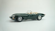 Jaguar E-Type Convertible (without box) 1:18