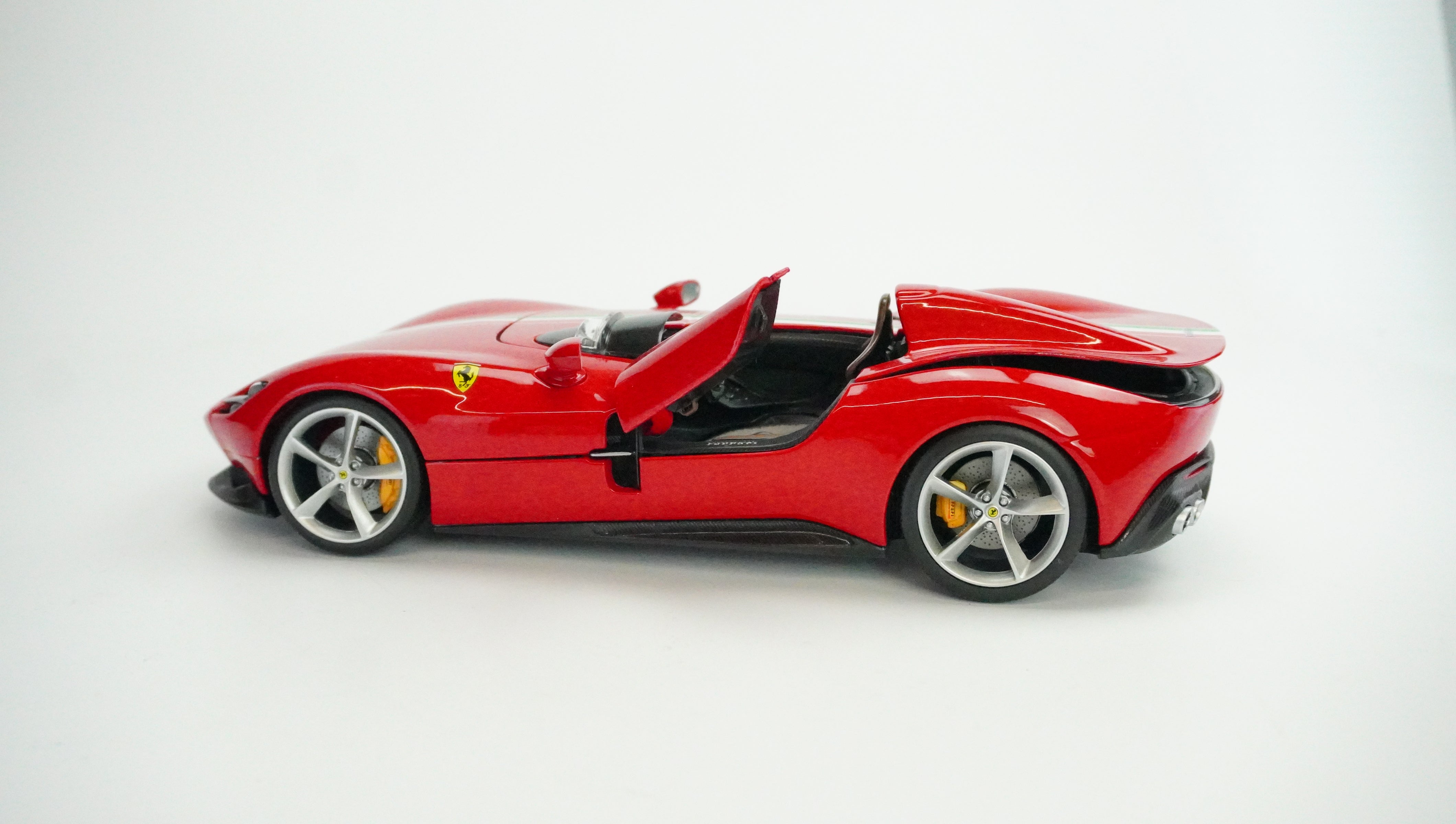Ferrari Monza SP1 Sport (without box) 1:18