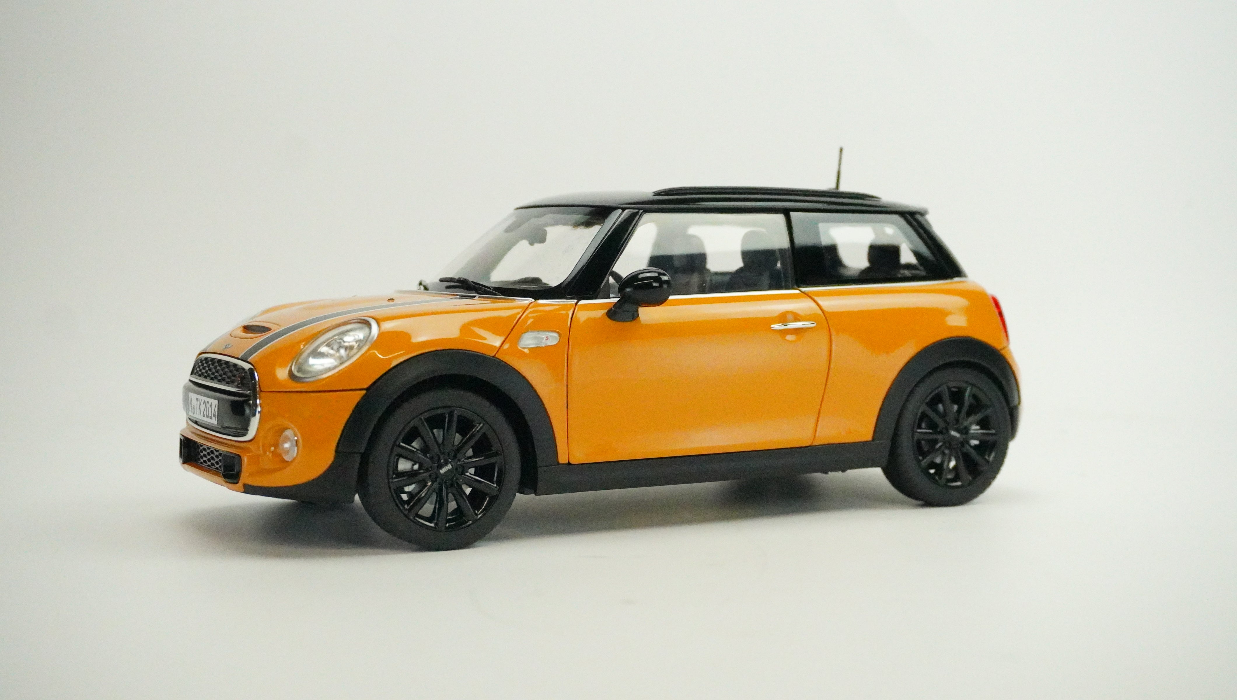 Mini Cooper S Vulcan Rarität 1:18