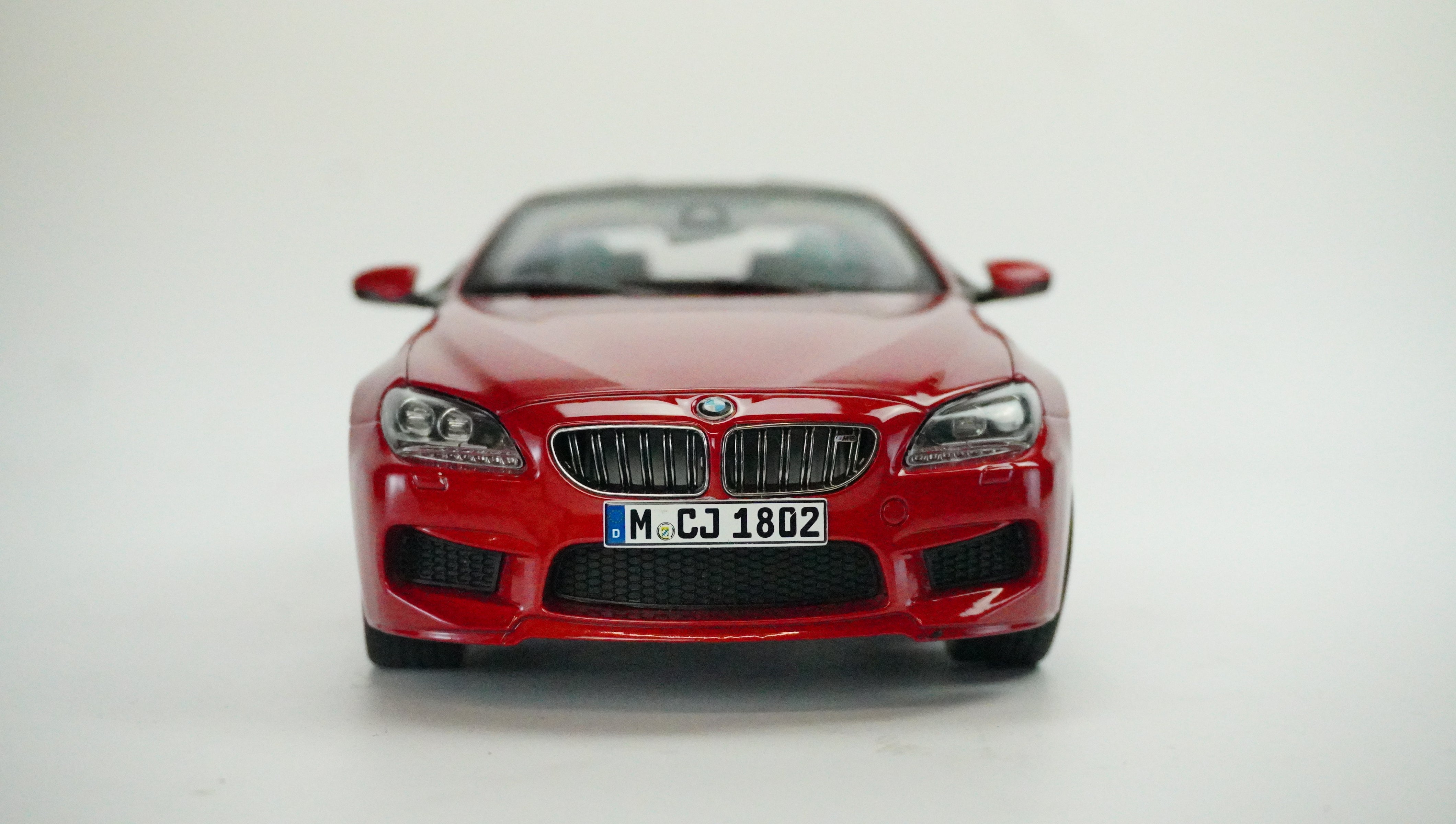 BMW M6 Coupé Sakhir Rarität 1:18