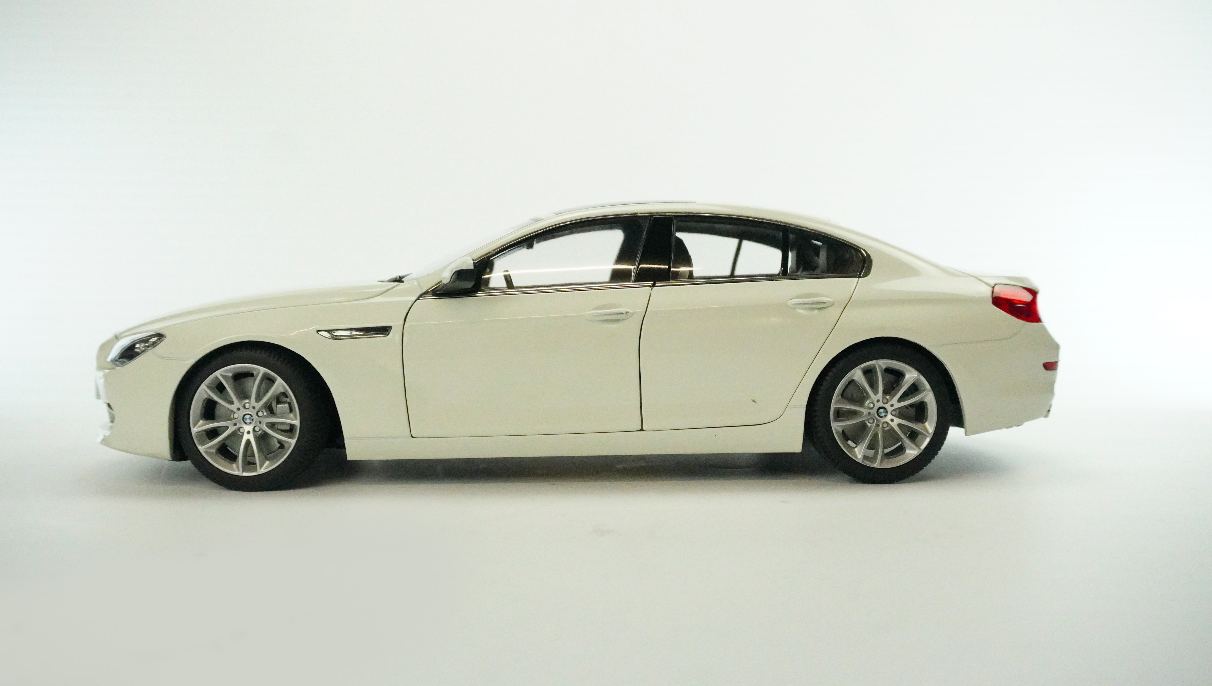 BMW 6 Series Gran Coupé Alpine 1:18