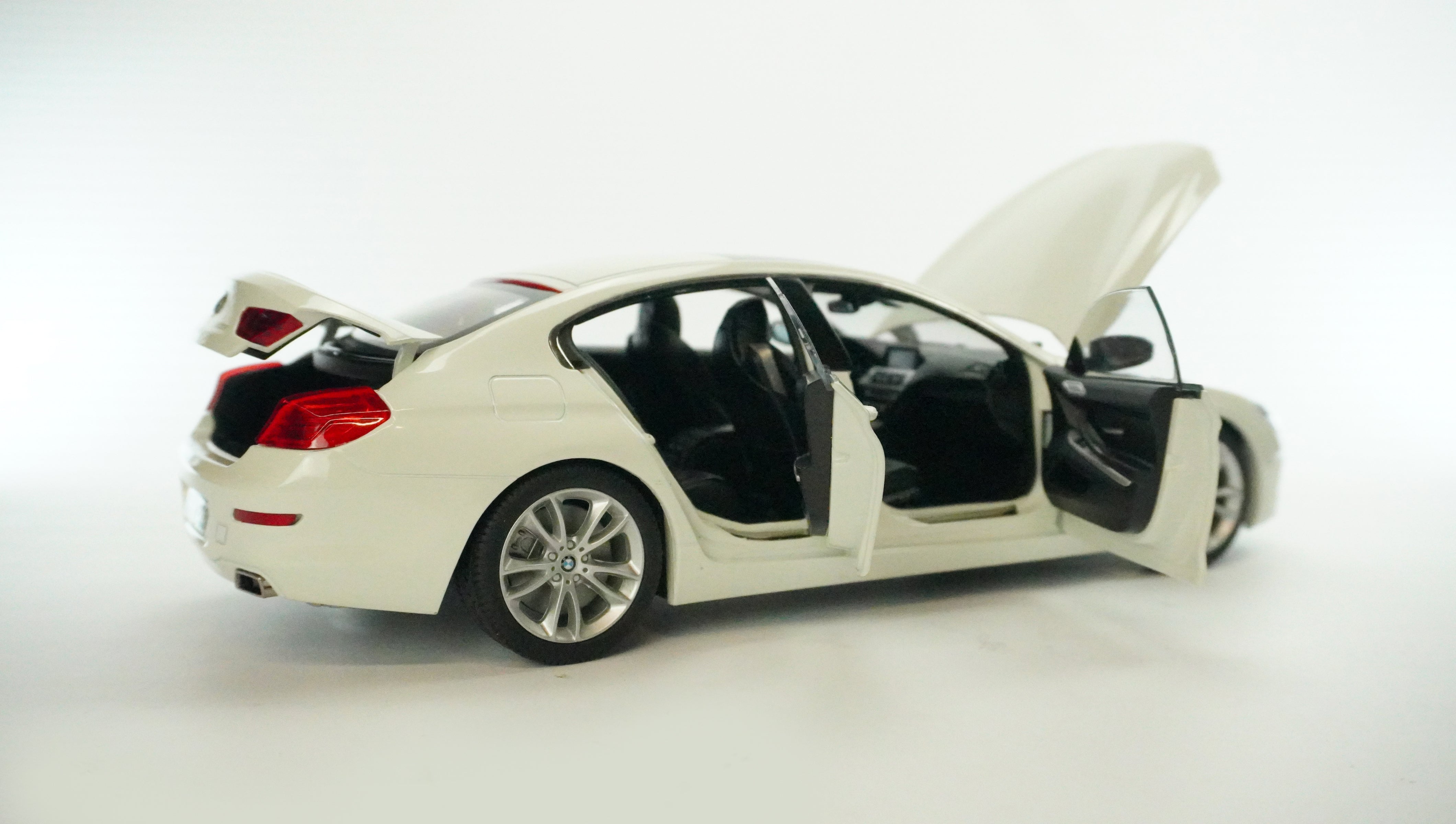 BMW 6 Series Gran Coupé Alpine 1:18