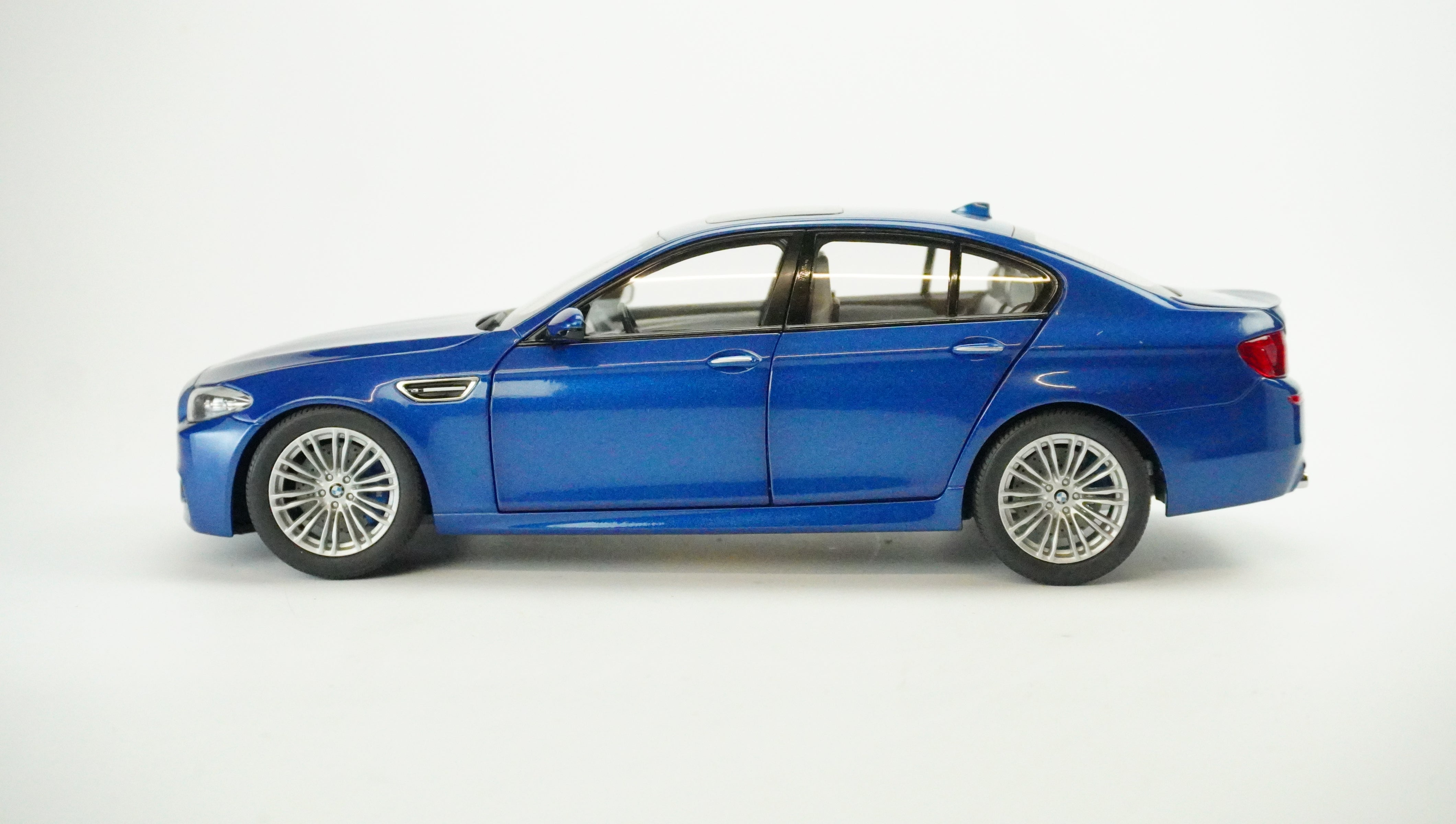 BMW M5 Coupé Monte Carlo Rarity 1:18