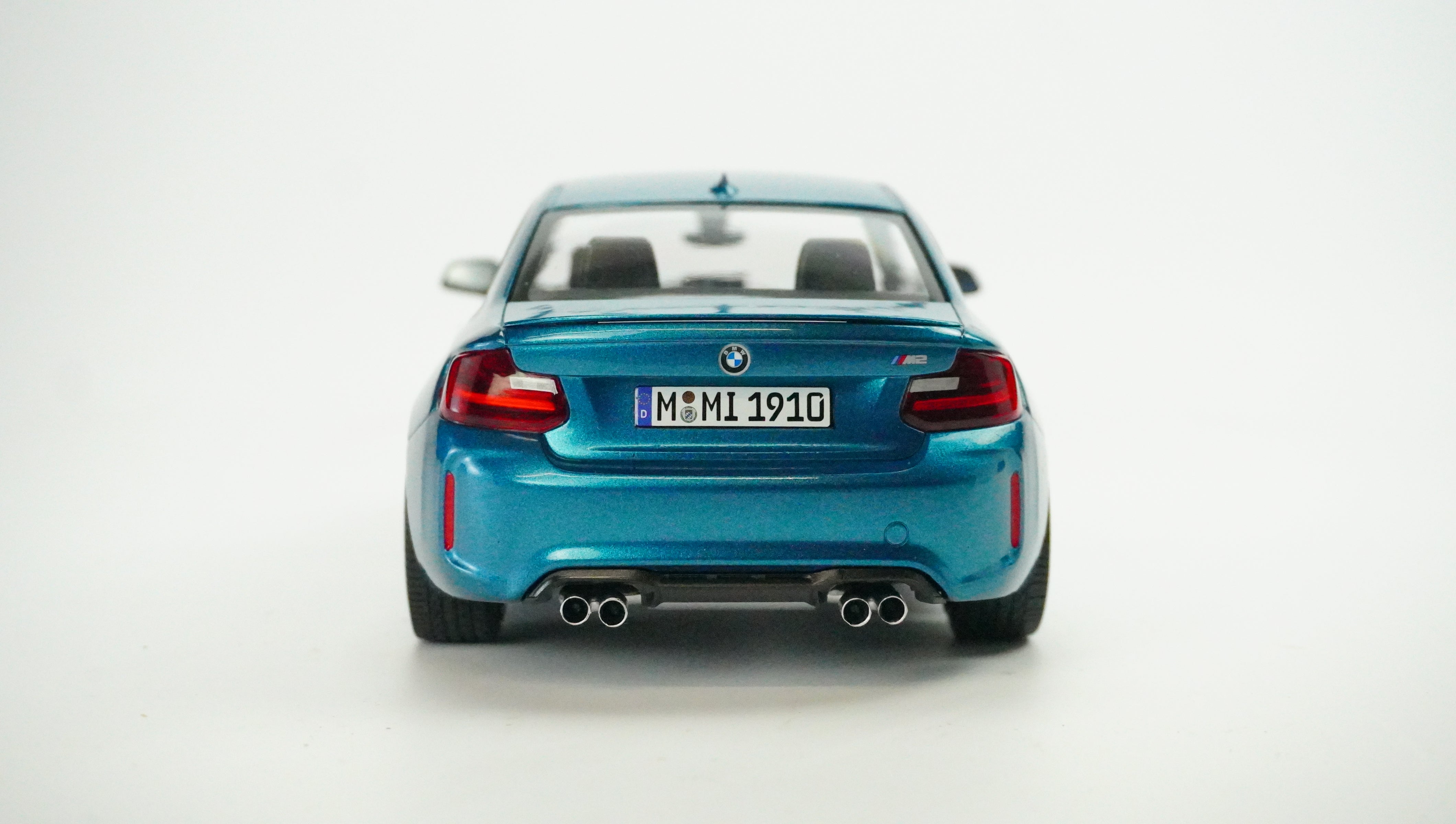 BMW M2 Coupé Rarität 2011 1:18