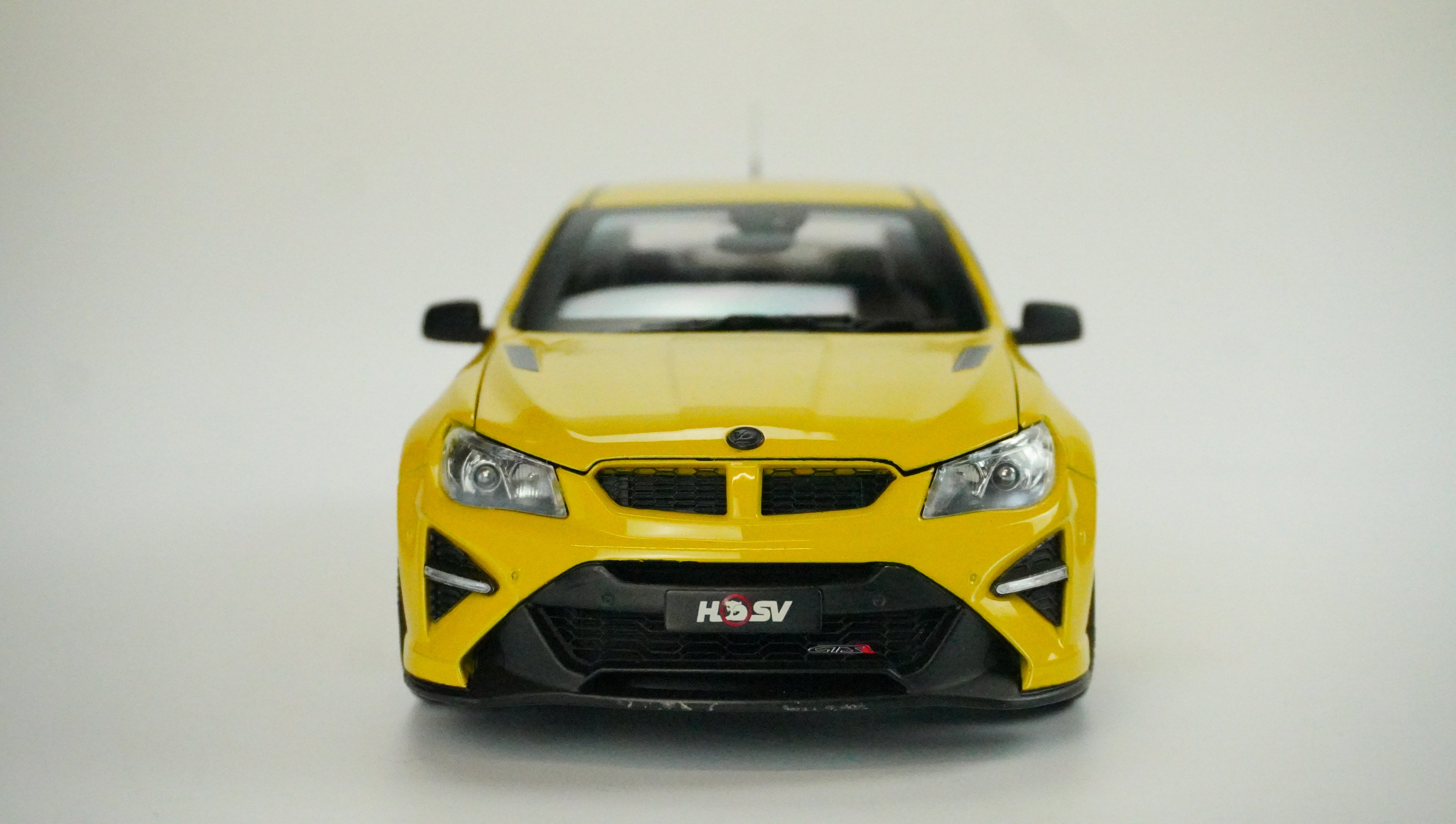 Holden HSV GTSR 1:18