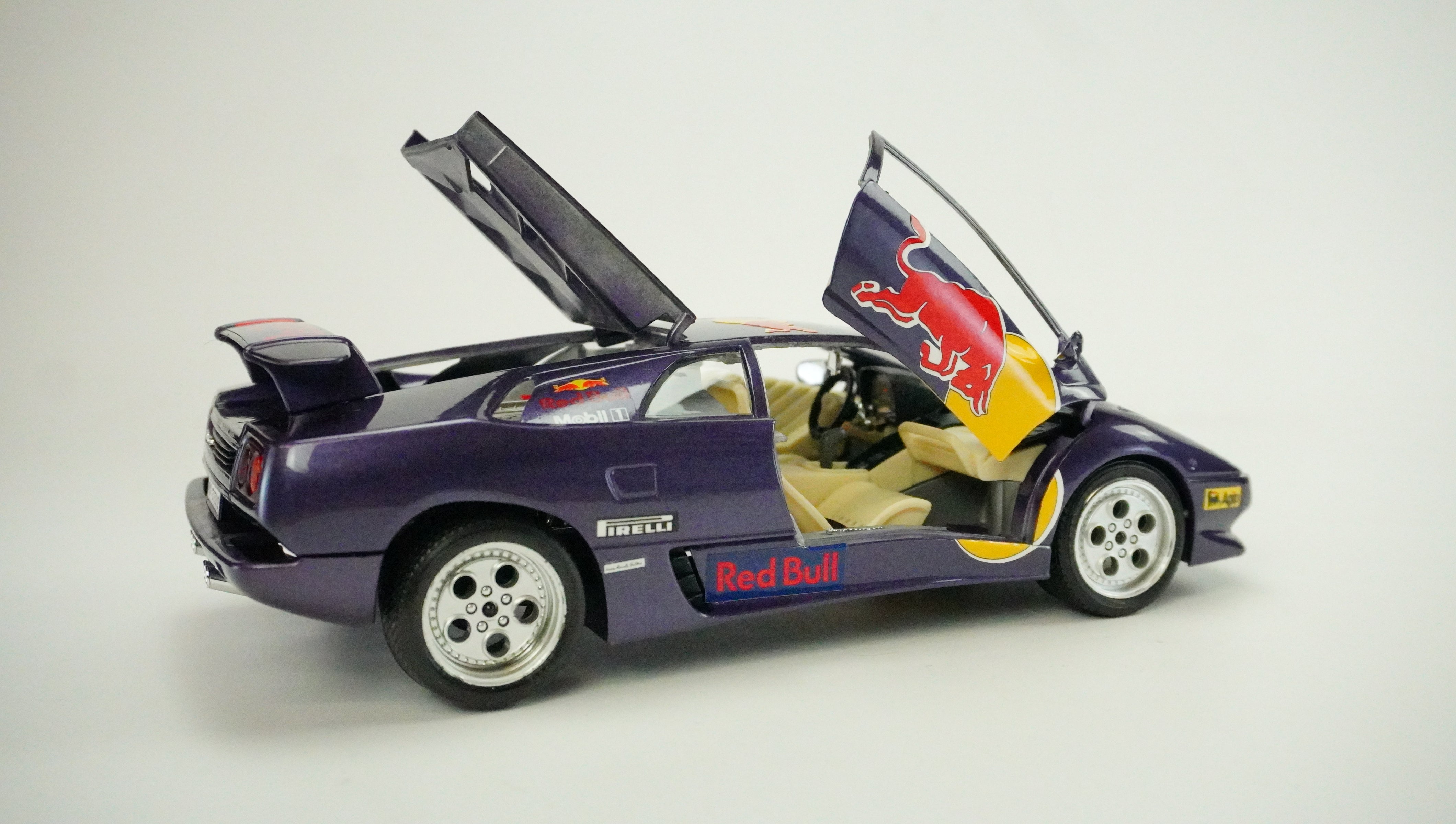 Lamborghini Diablo Red Bull Rarität 1990 1:18