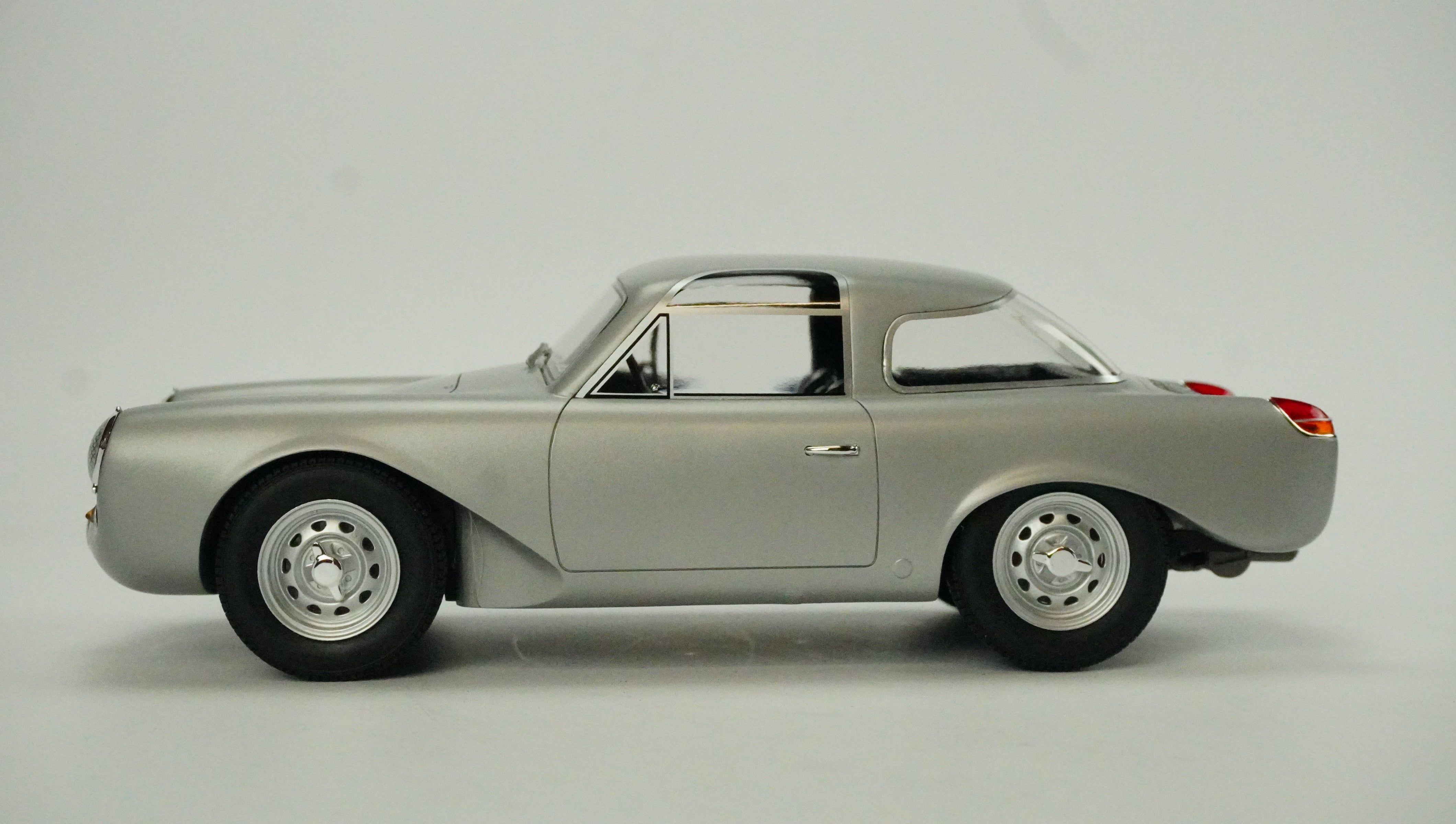 Porsche Glöckler Coupé Limited 1:18