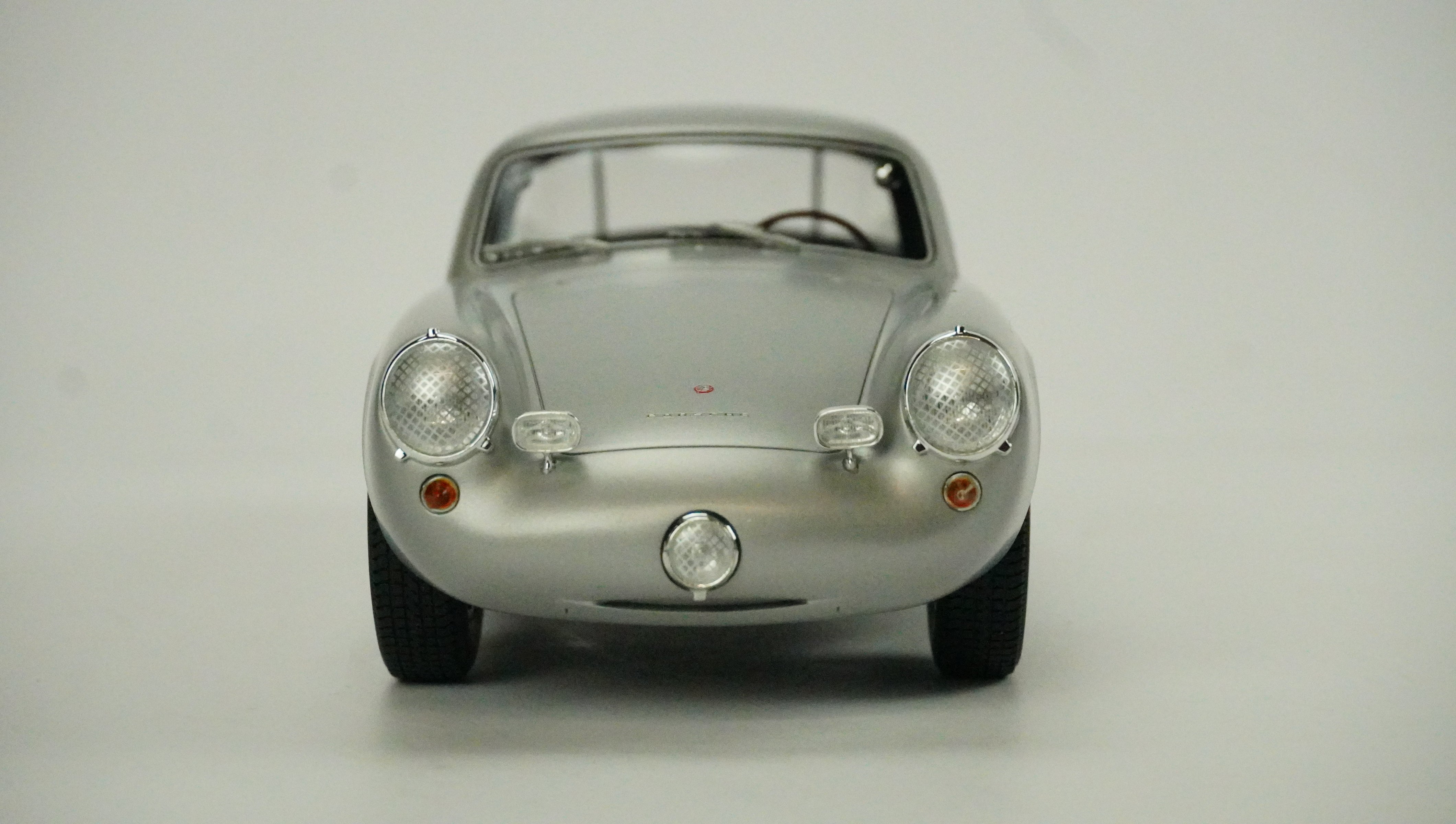 Porsche Glöckler Coupé Limited 1:18