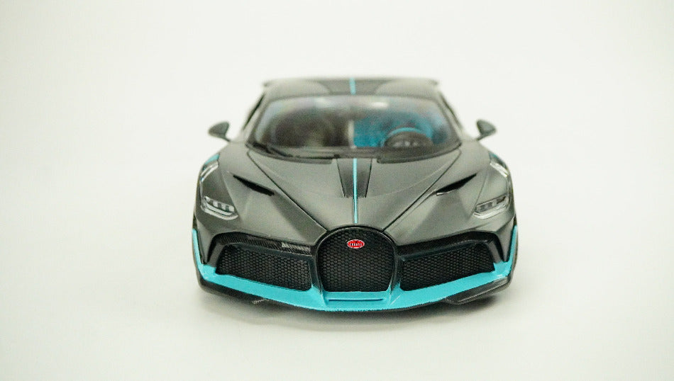 Bugatti Divo 2025 1:18 Hot
