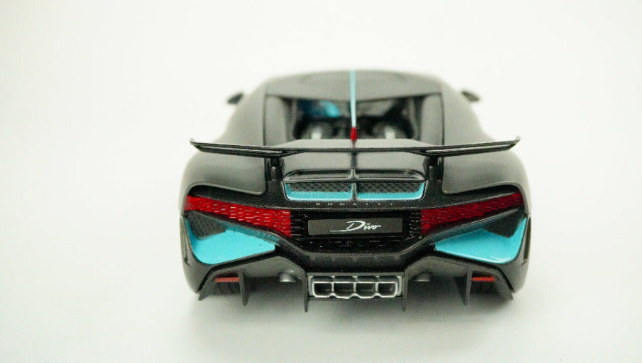 Bugatti Divo 2025 1:18 Shop