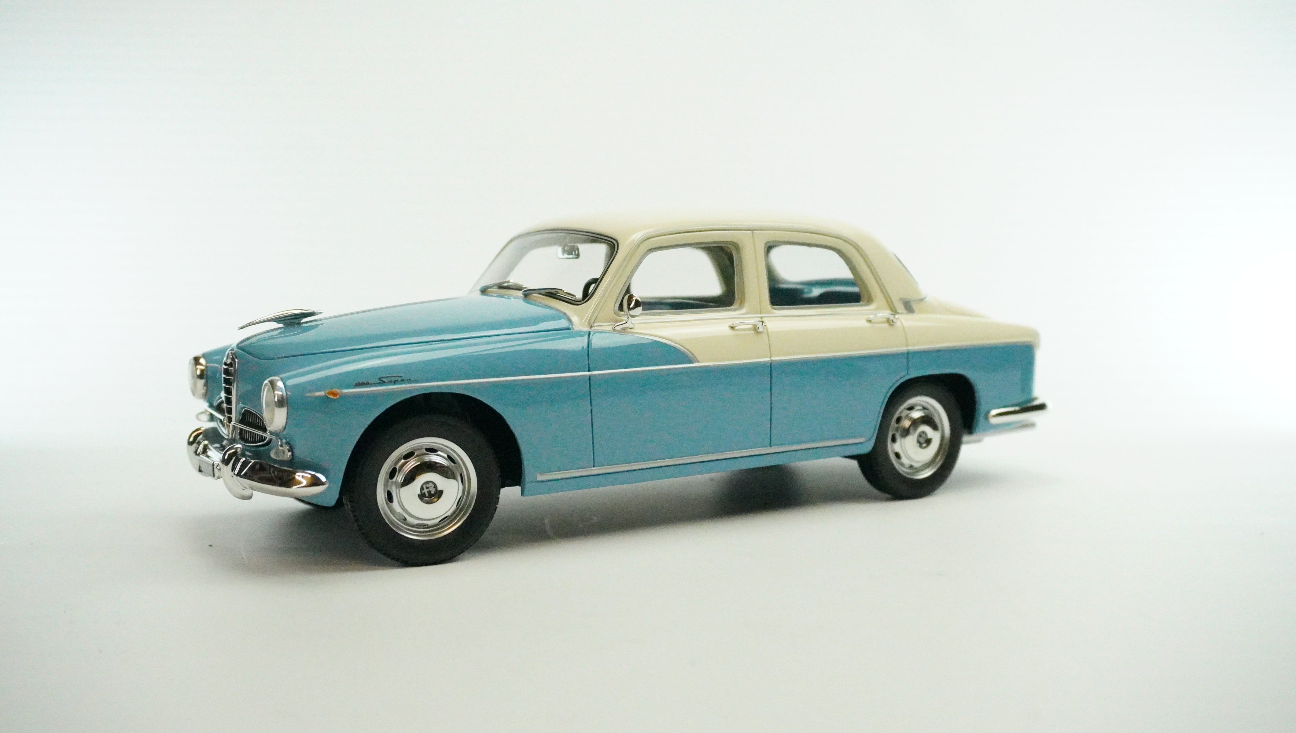 Alfa Romeo Berlinetta 58 Limited 1:18