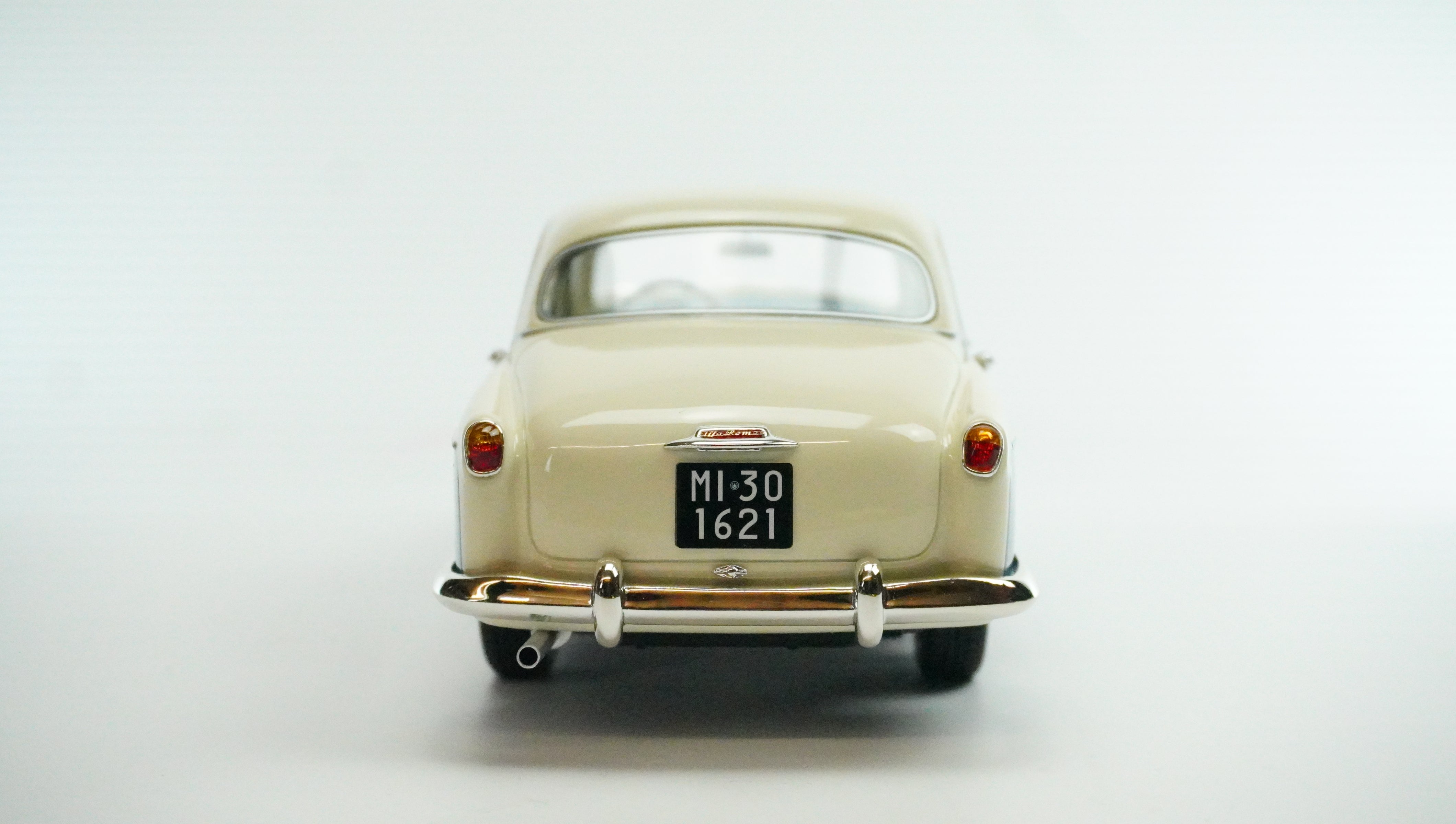Alfa Romeo Berlinetta 58 Limited 1:18