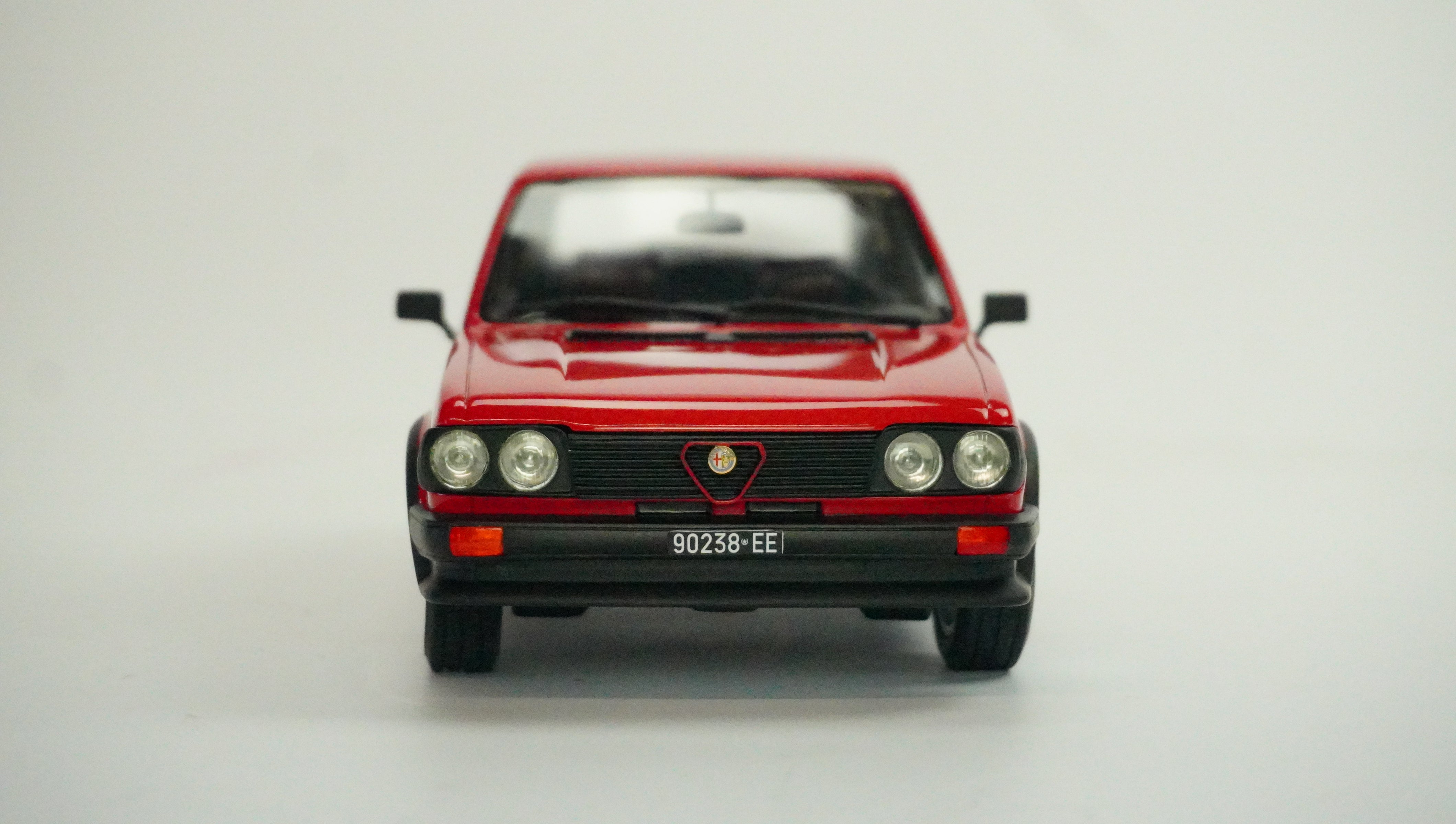 Alfa Romeo Alfasud TI 1983 1:18