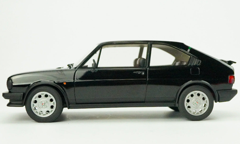 Alfa Romeo Alfasud TI 1983 1:18