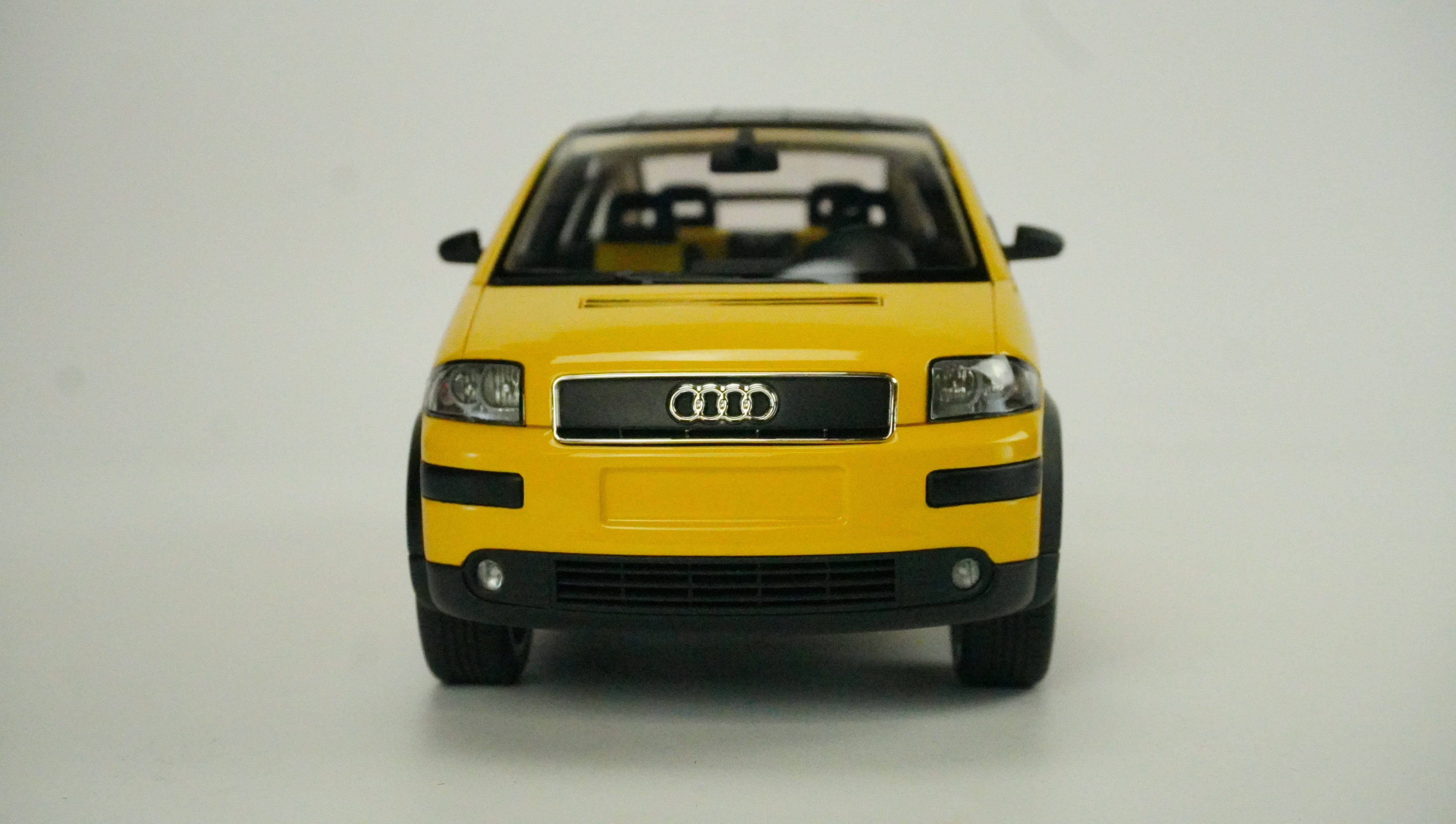 Audi A2 1:18