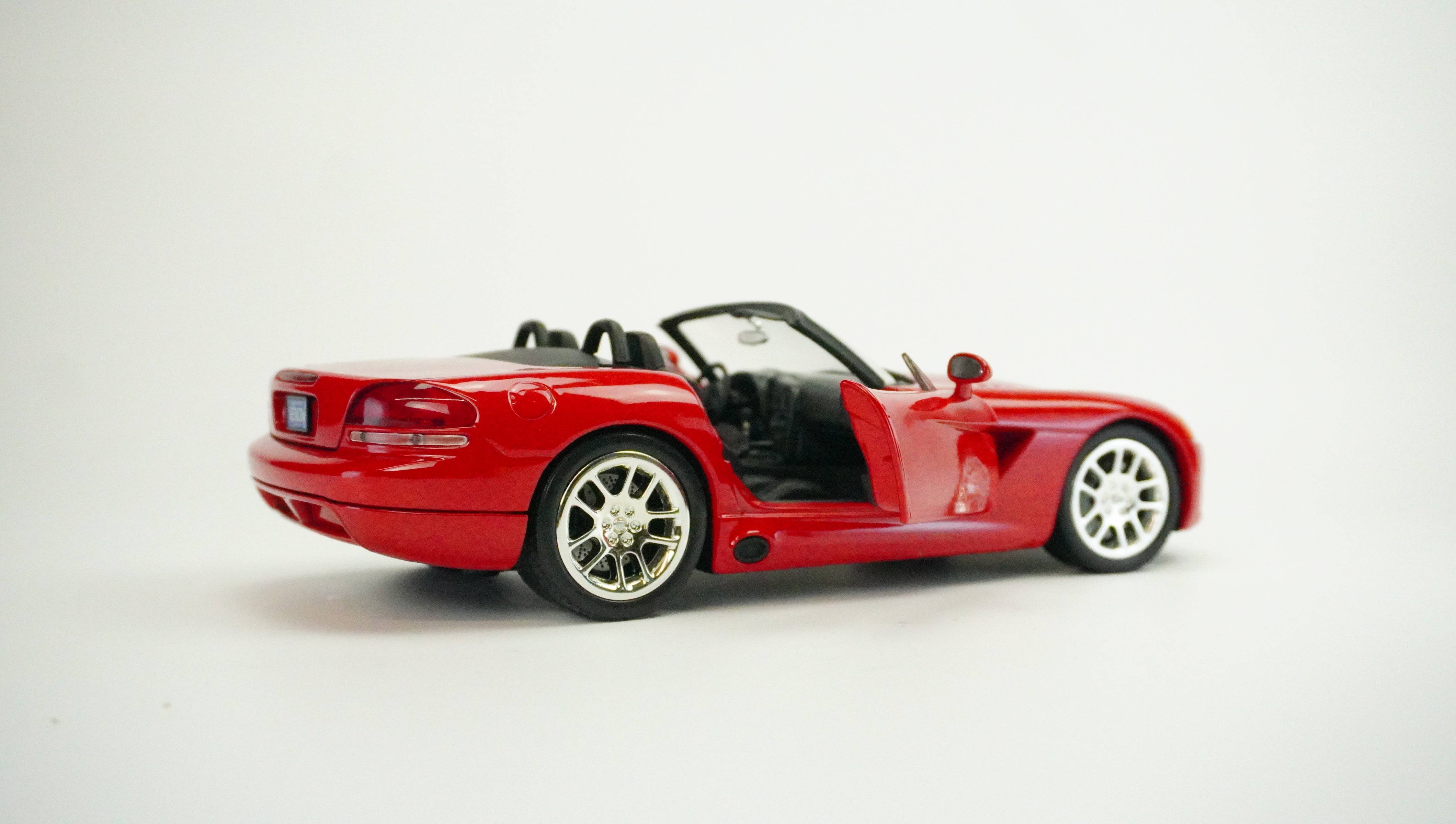 Dodge Viper SRT-10 Spider (ohne Box) 1:18