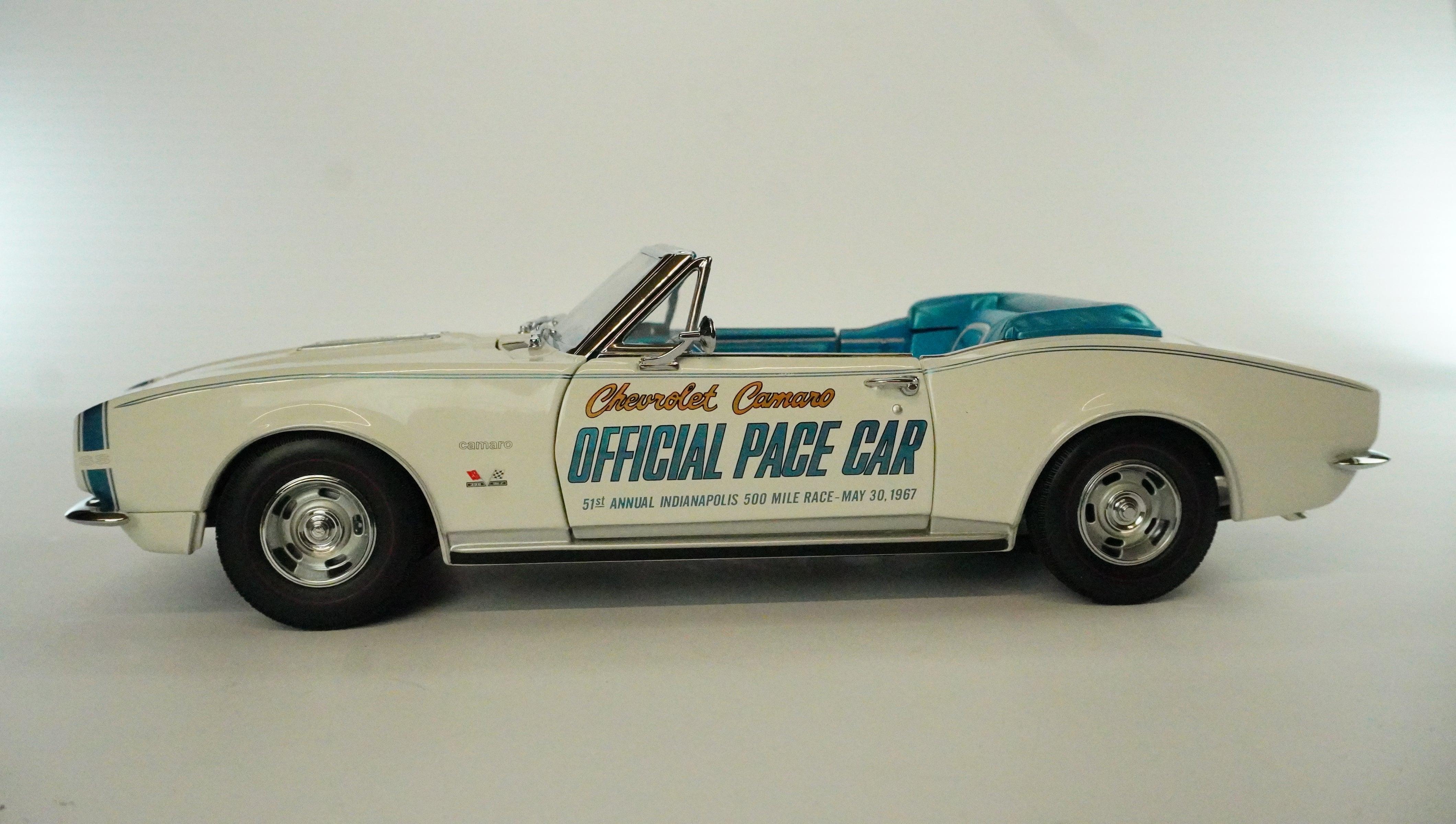 Chevrolet Camaro SS Cabrio 1:18