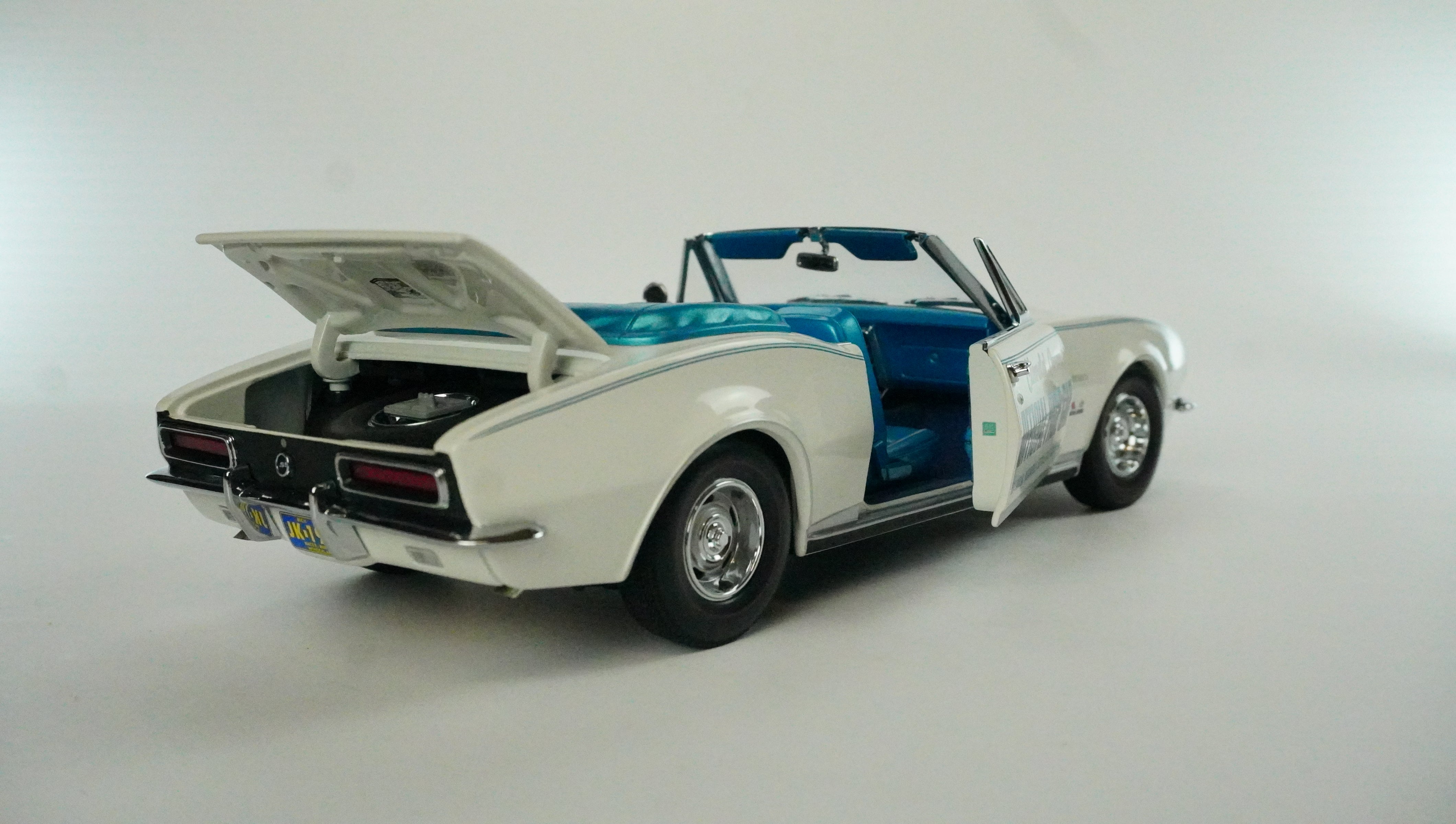 Chevrolet Camaro SS Cabrio 1:18