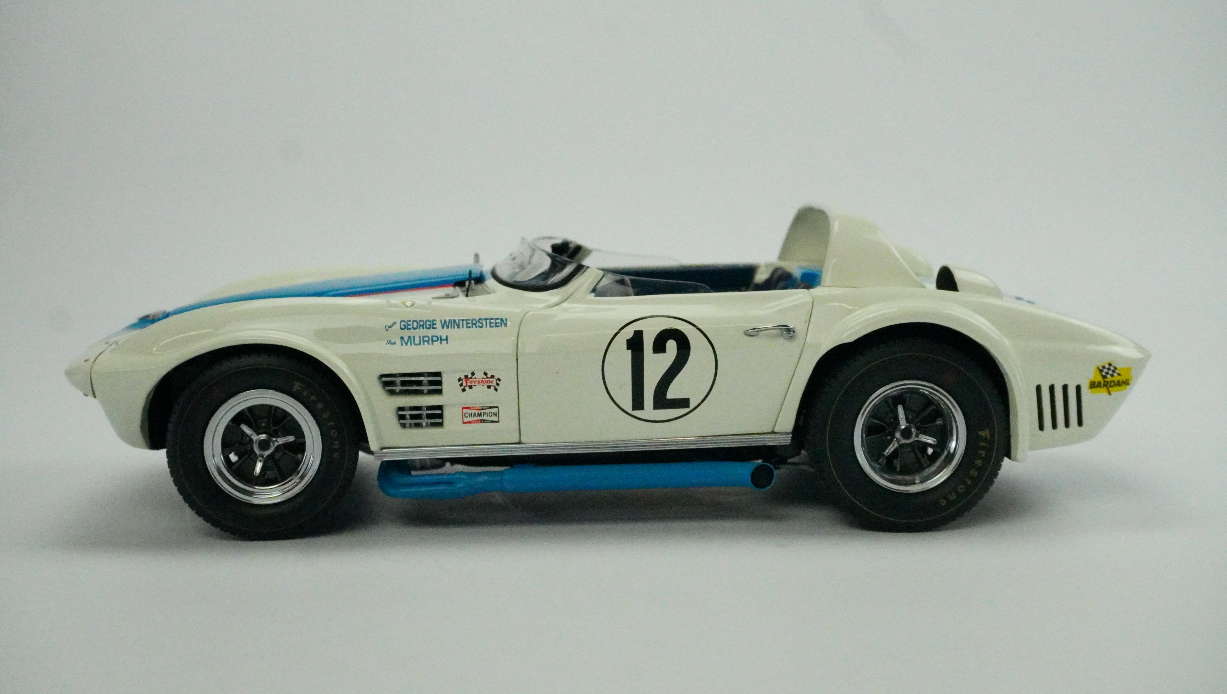 Chevrolet Corvette Grand Sport Roadster Nr.12 Rarität 1966 1:18