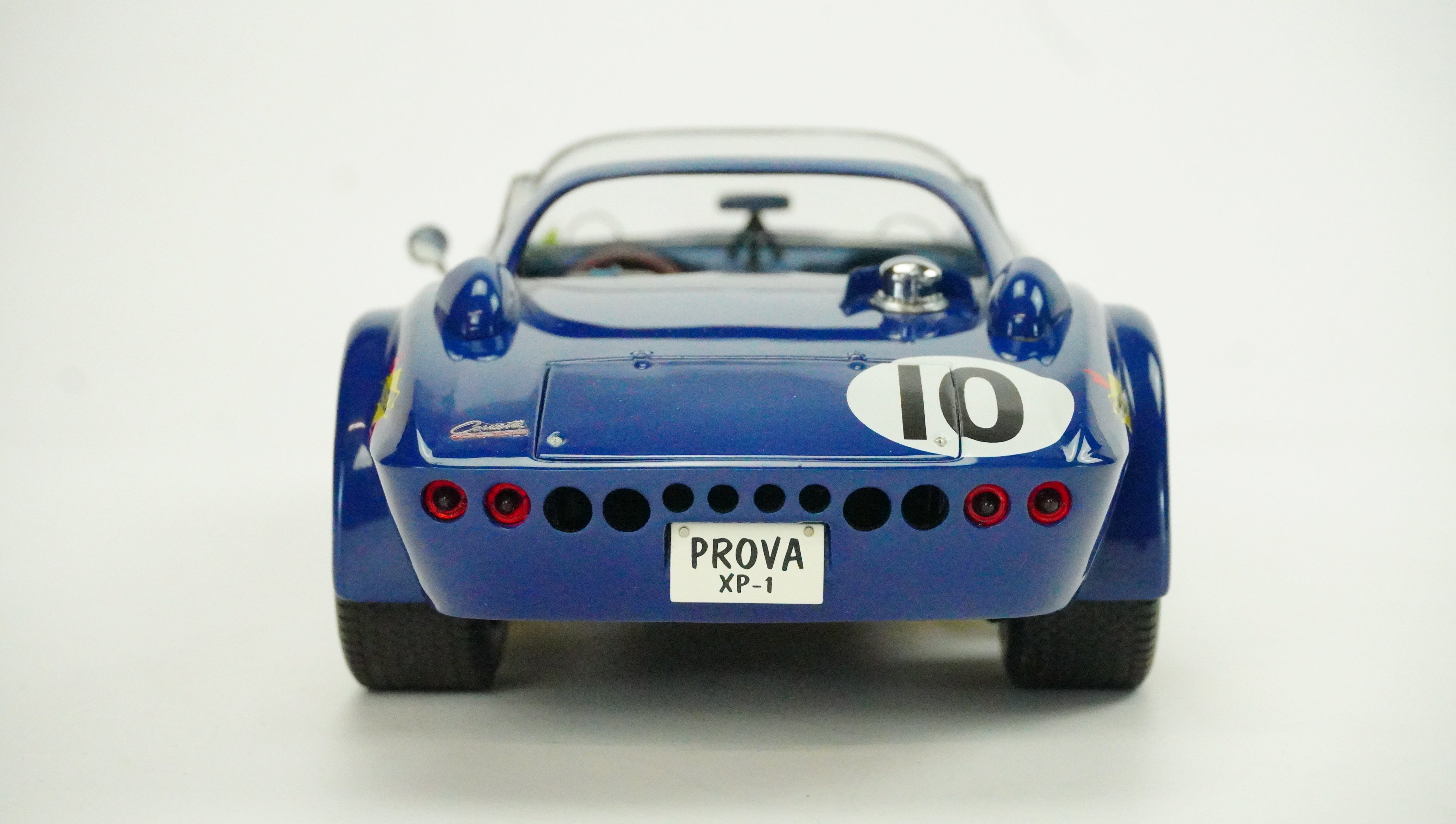 Chevrolet Corvette Grand Sport Roadster Nr.10 1966 Rarität 1:18