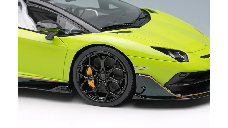 Lamborghini Aventador SVJ Roadster Limited (incl. Showcase) 2020 1:18
