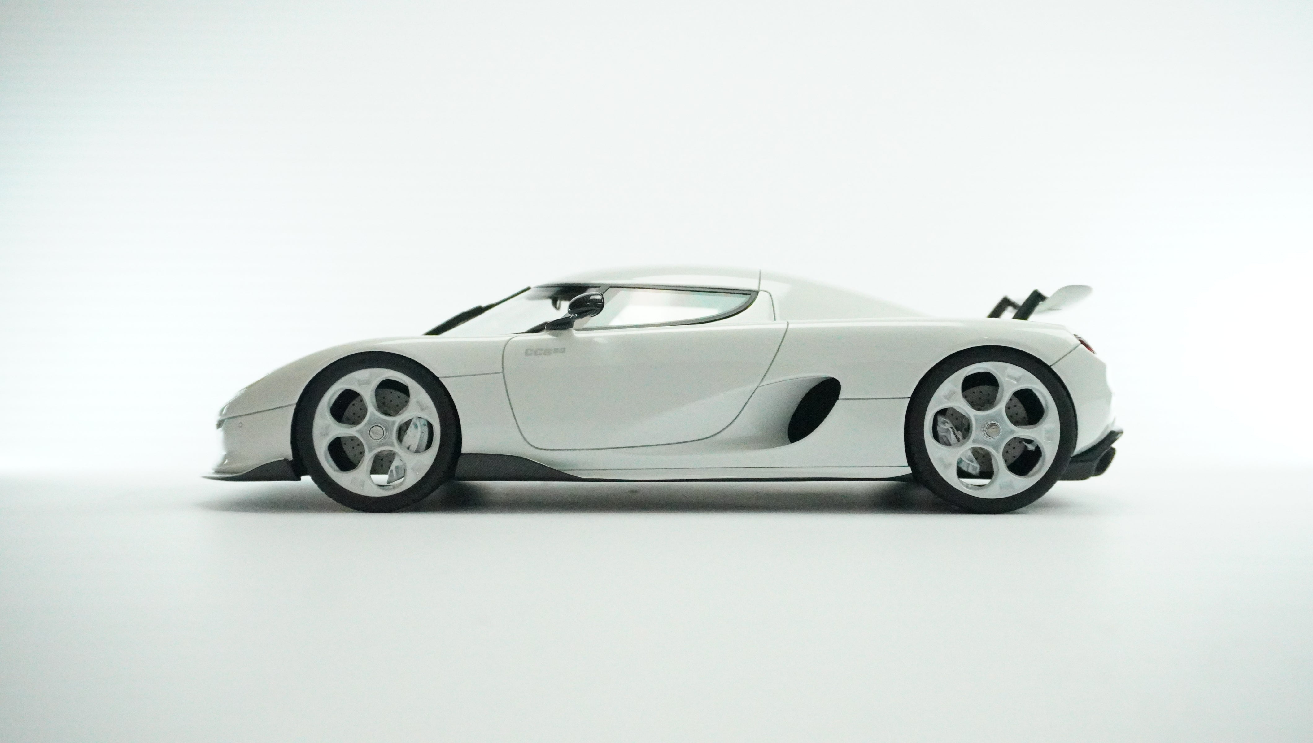 Koenigsegg CC850 Limited 1:18