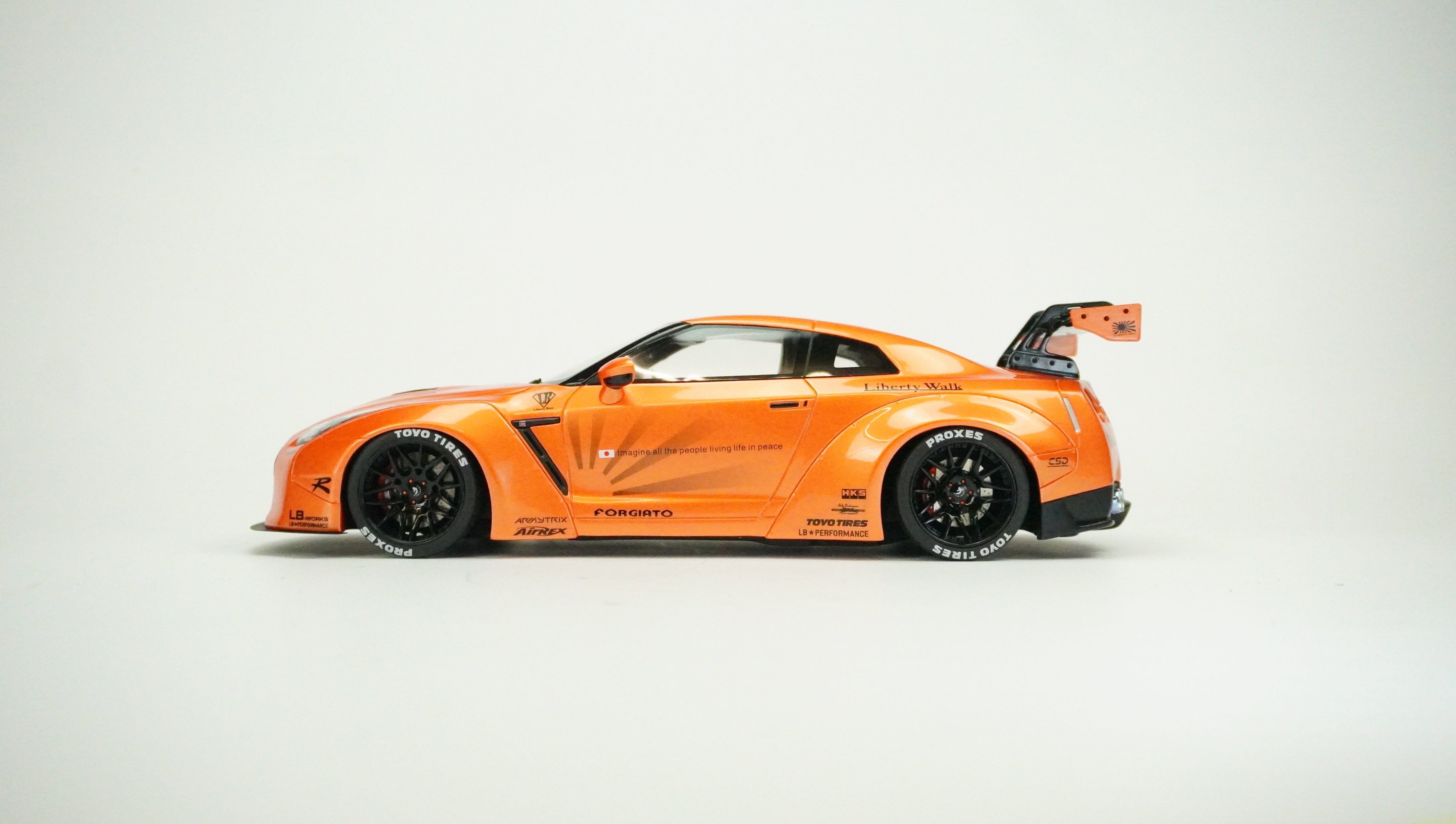 Nissan GT-R(R3 5) LB-Works Limited 1:18