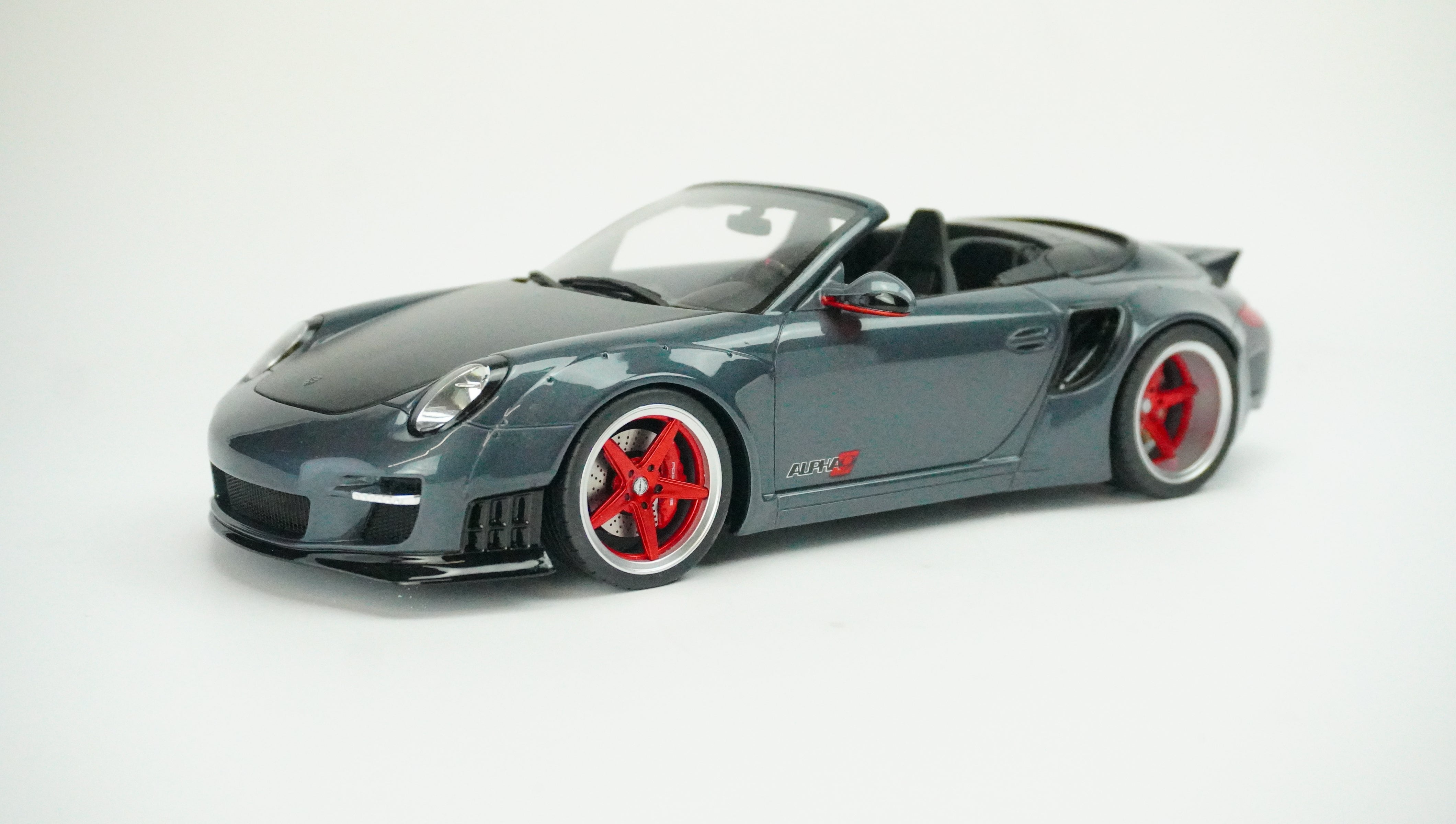 Porsche 911 (997) Cabrio LB-Works 1:18