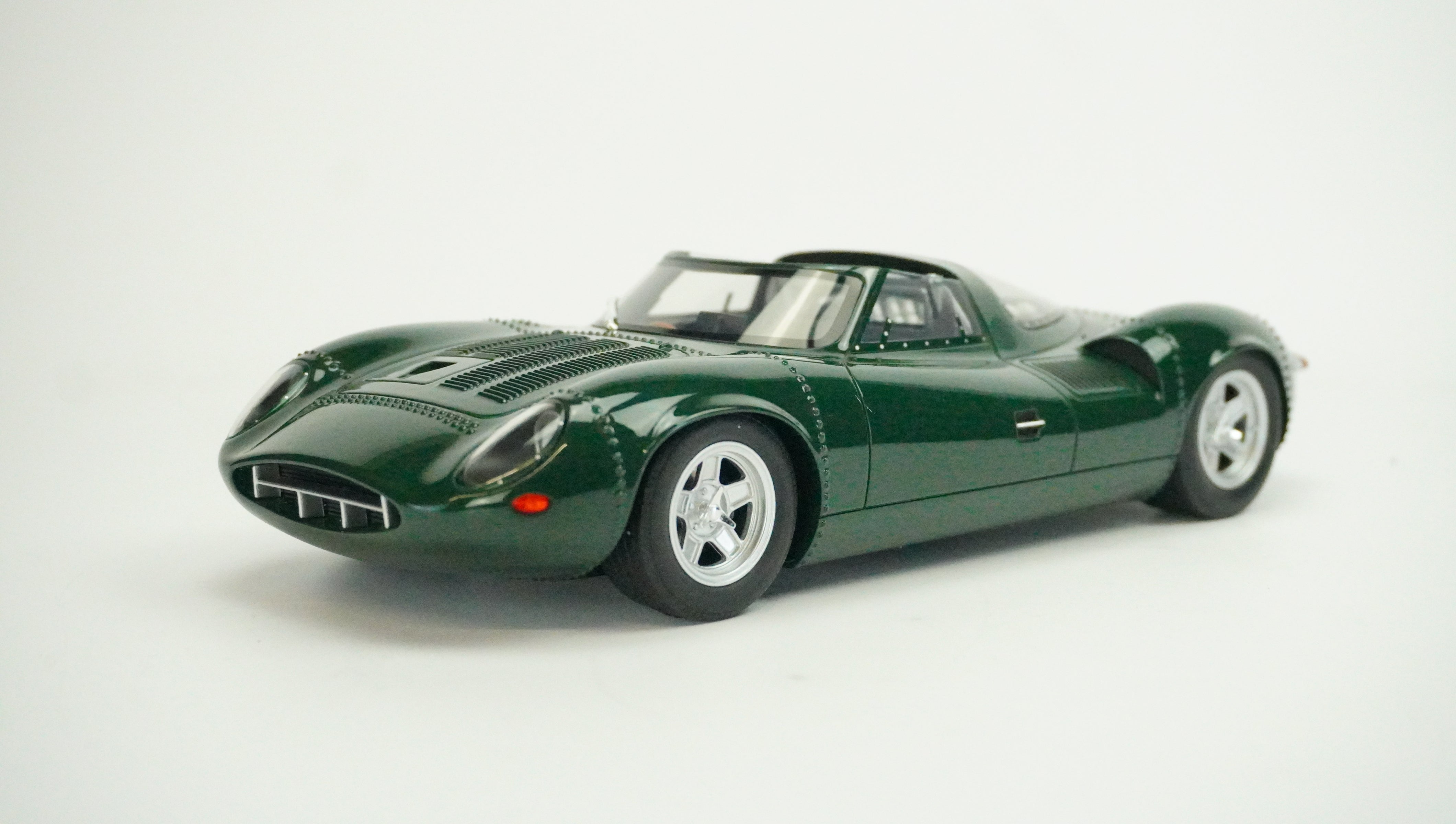 Jaguar XJ13 Spider Limited 1966 1:18