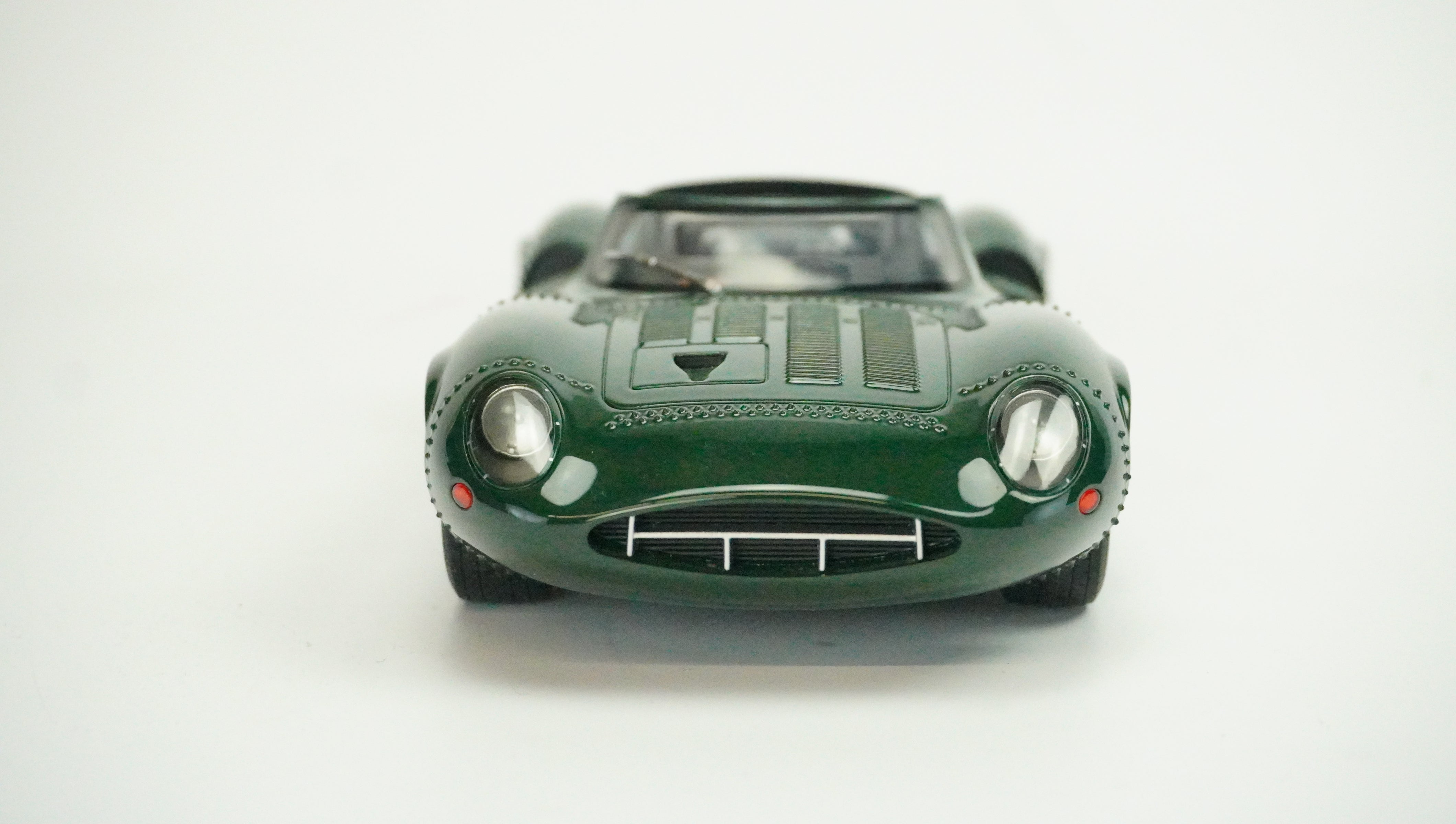 Jaguar XJ13 Spider Limited 1966 1:18