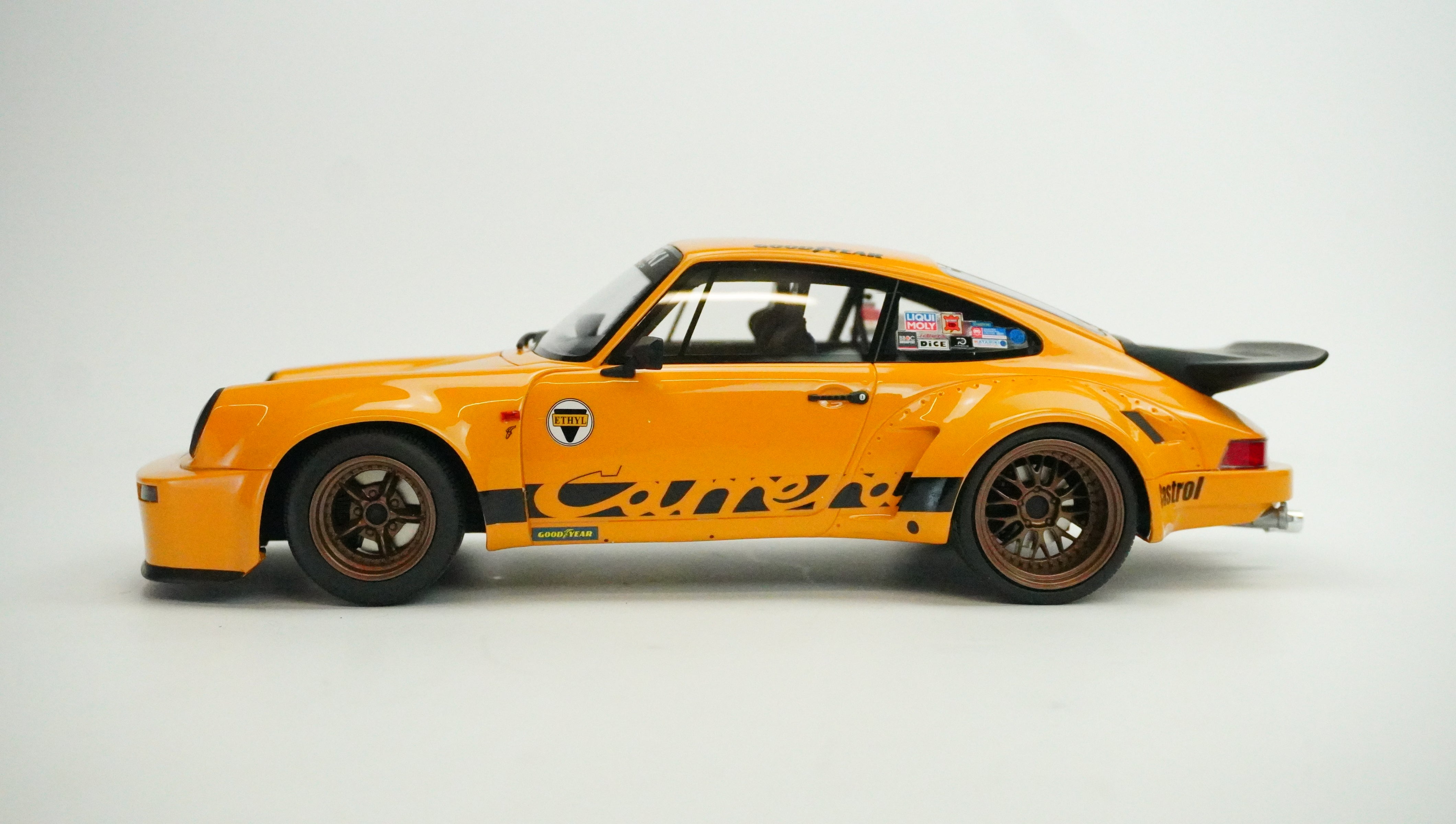 Porsche 911 RSR Carrera Limited 1:18