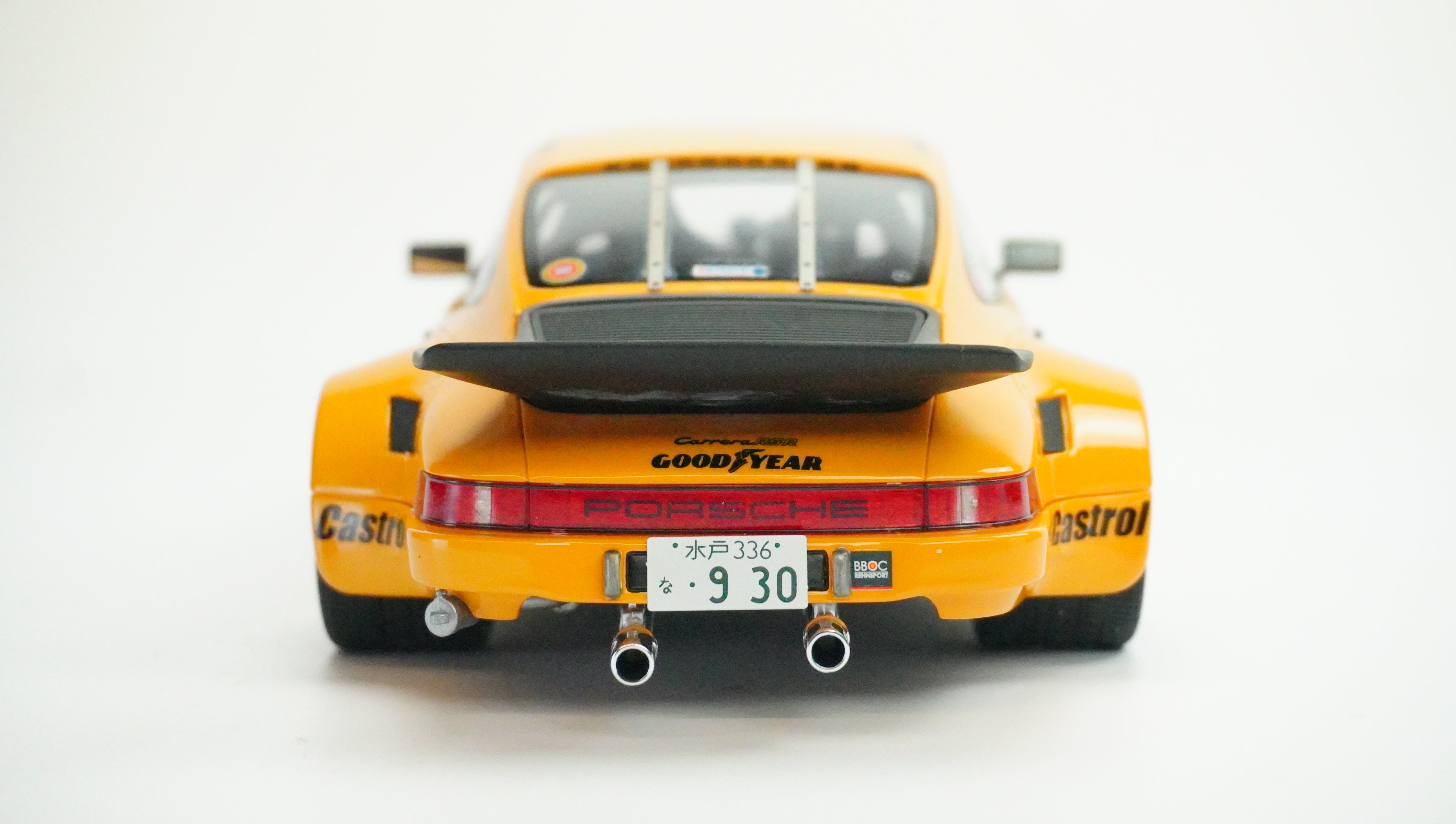 Porsche 911 RSR Carrera Limited 1:18