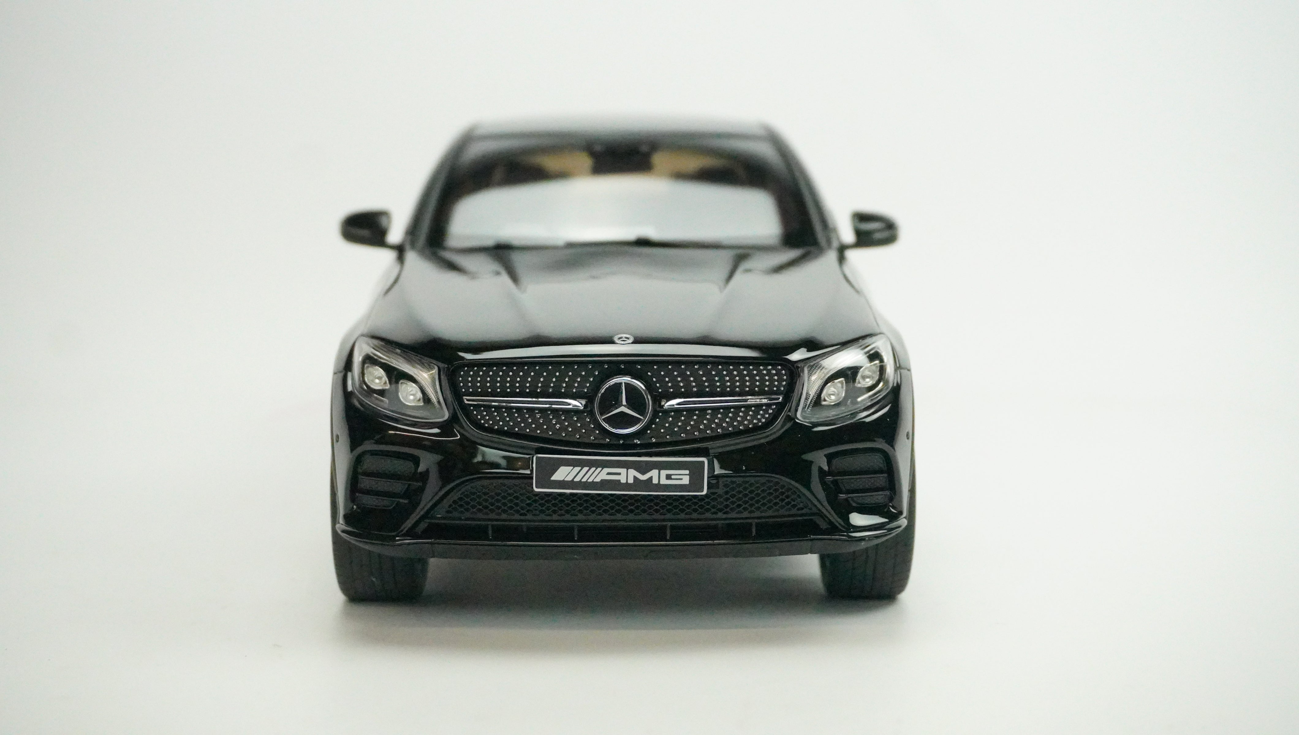 Mercedes Benz GLC 43 Coupé Limited 1:18