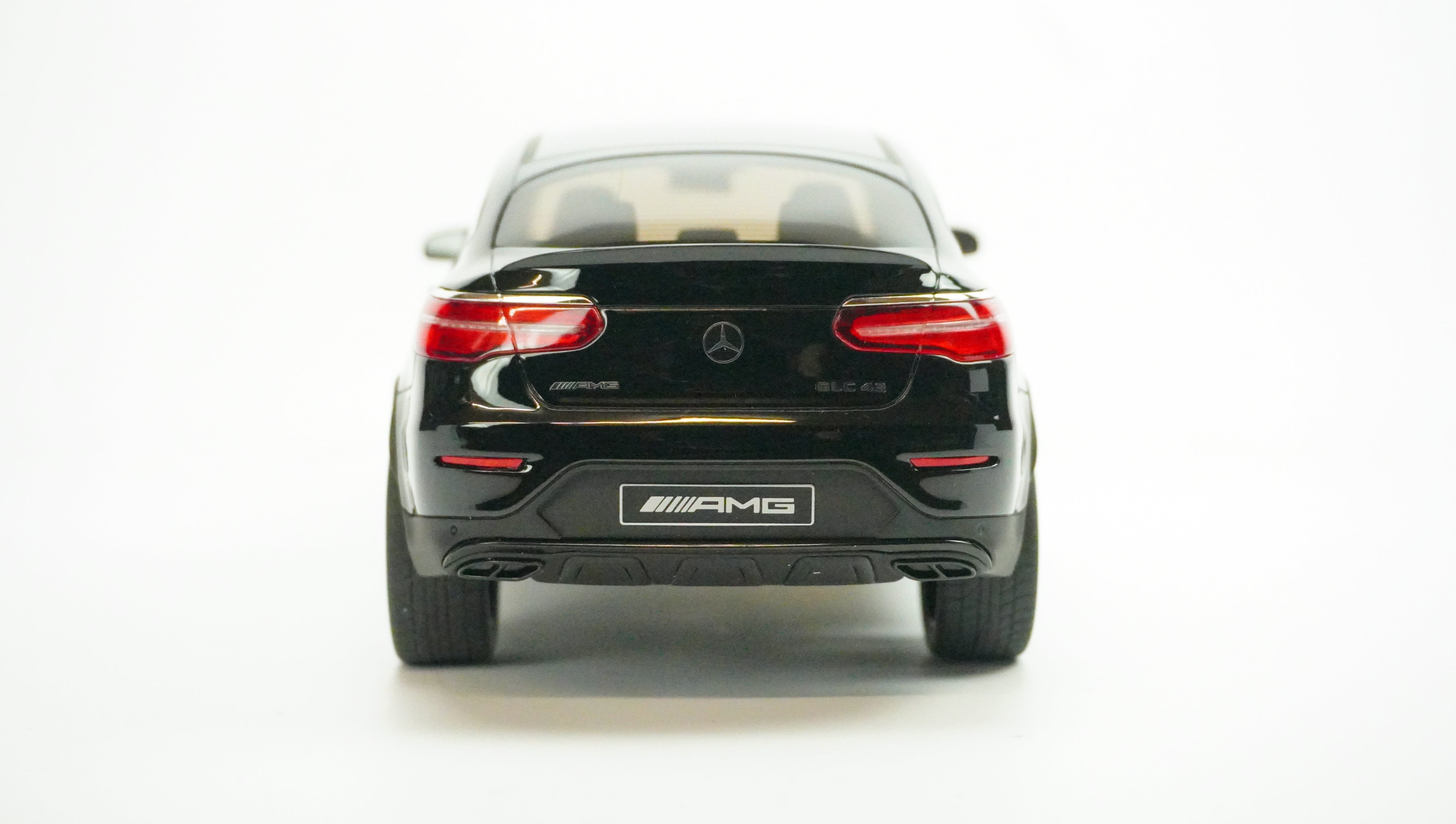 Mercedes Benz GLC 43 Coupé Limited 1:18