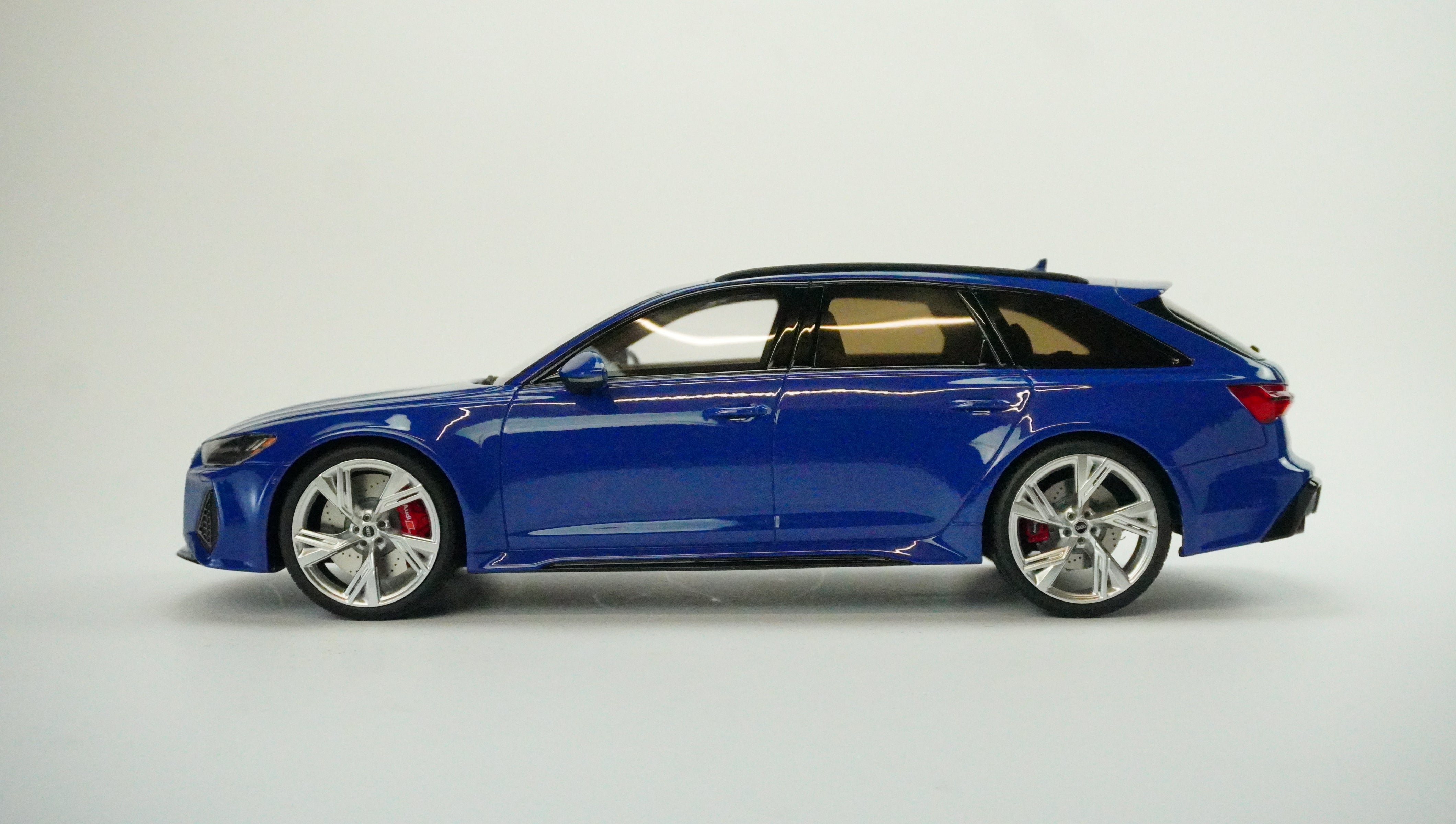 Audi RS6 Tribute Edition Limited 1:18