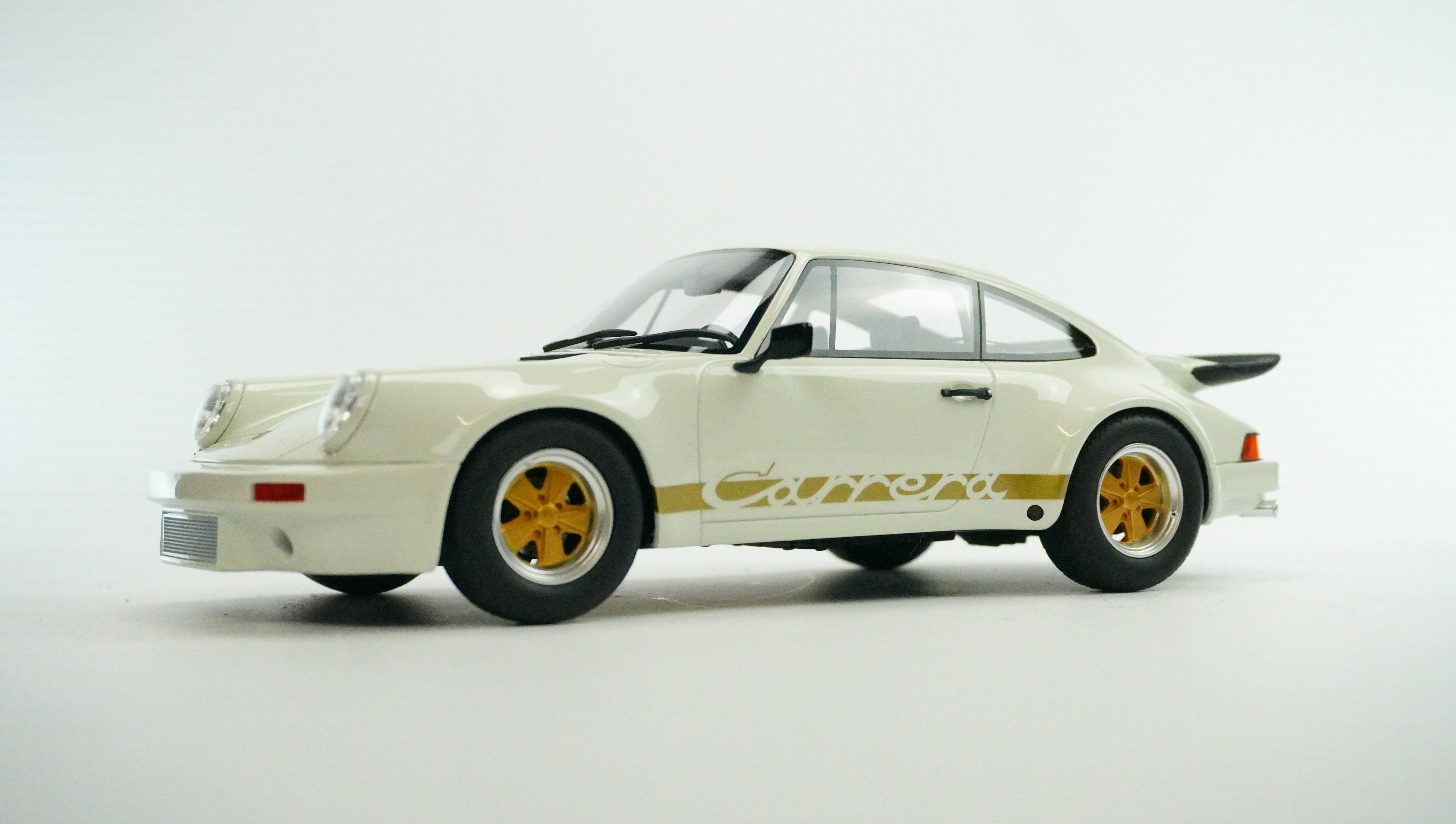 Porsche 911 3.0 RS Limited 1:18