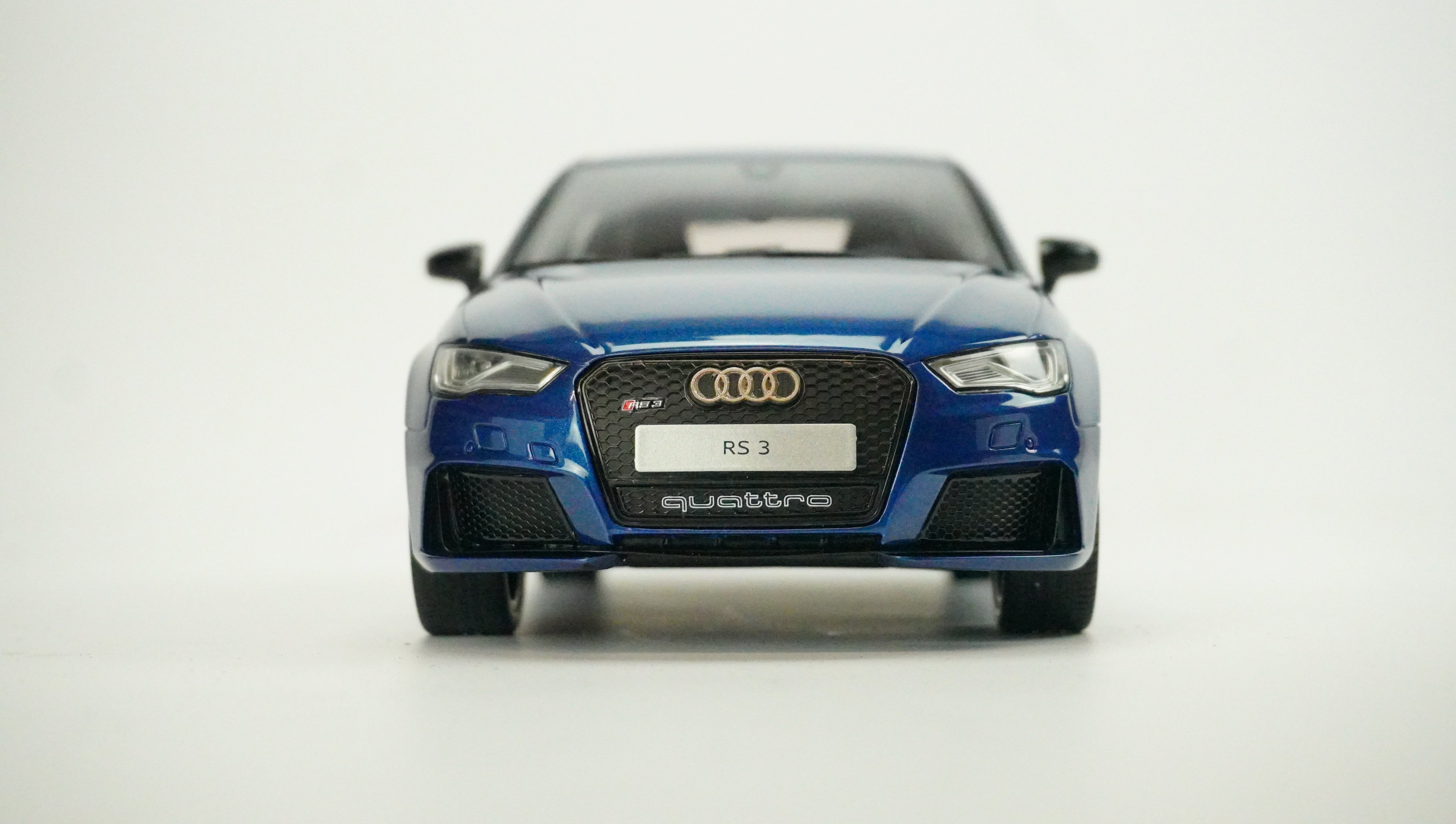 Audi RS3 Sportback Limited 1:18