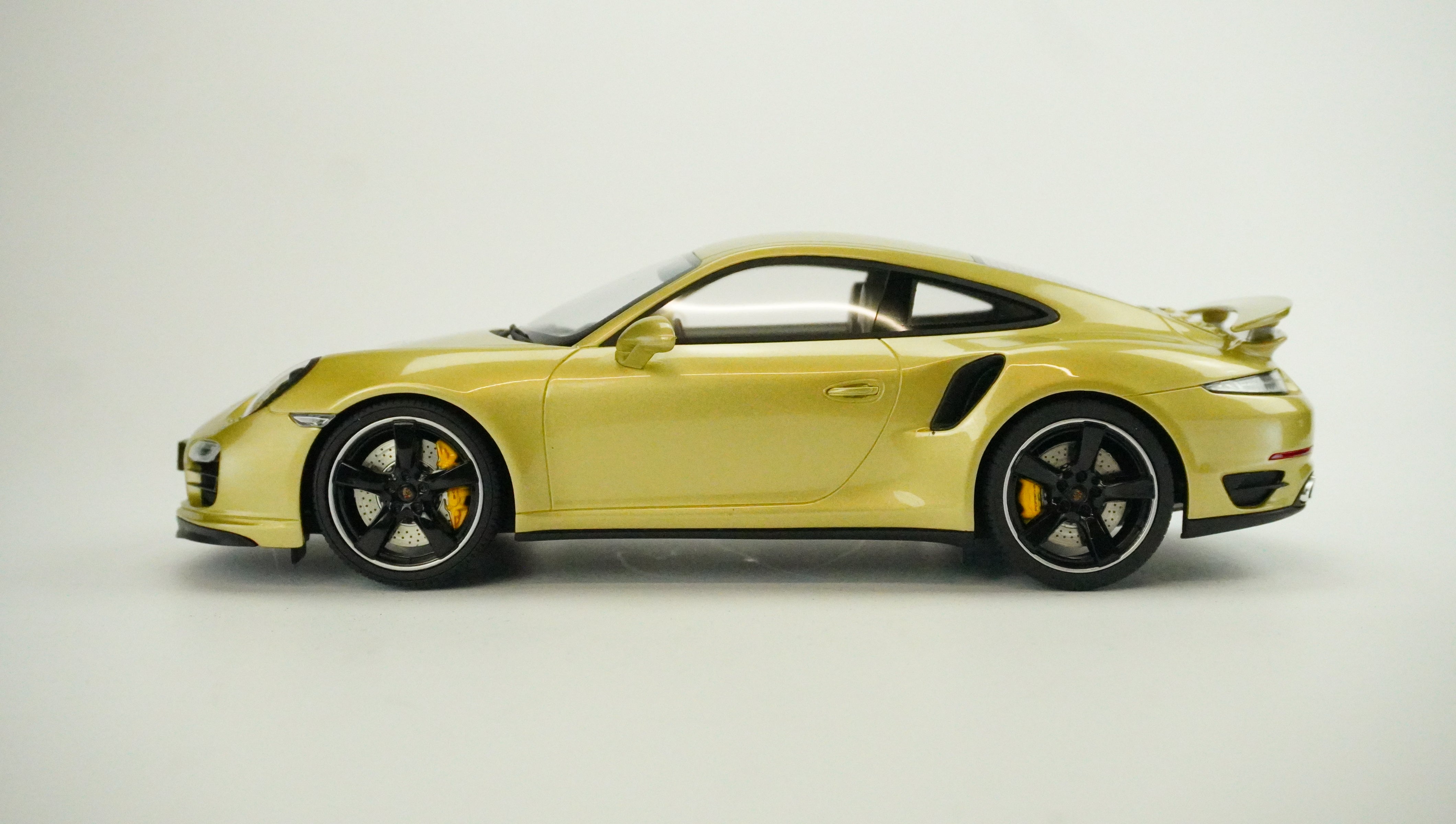 Porsche 911 Turbo Limited 1:18